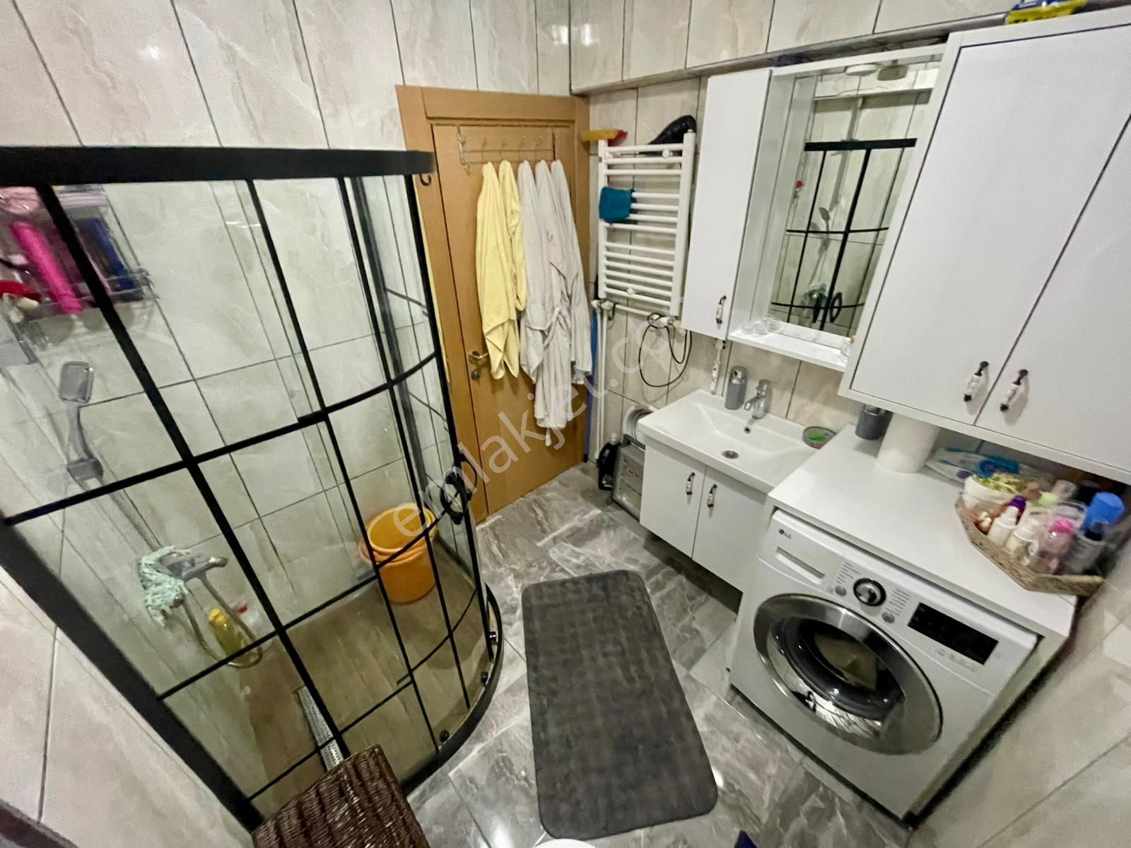 Plevne Mahallesinde Yeşilovaya Sınır 3+1 Bağımsız Katta Full Yapılı Daire - Görsel 29