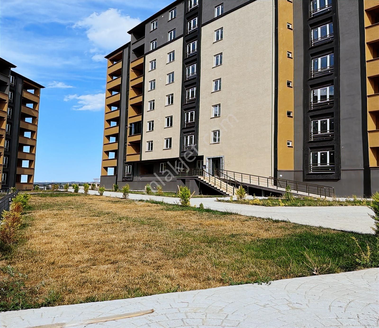 Lider'den Site İçi Asbaş Emliyet Yanı Ulrta Lüx Fırsat 2+1 Daire