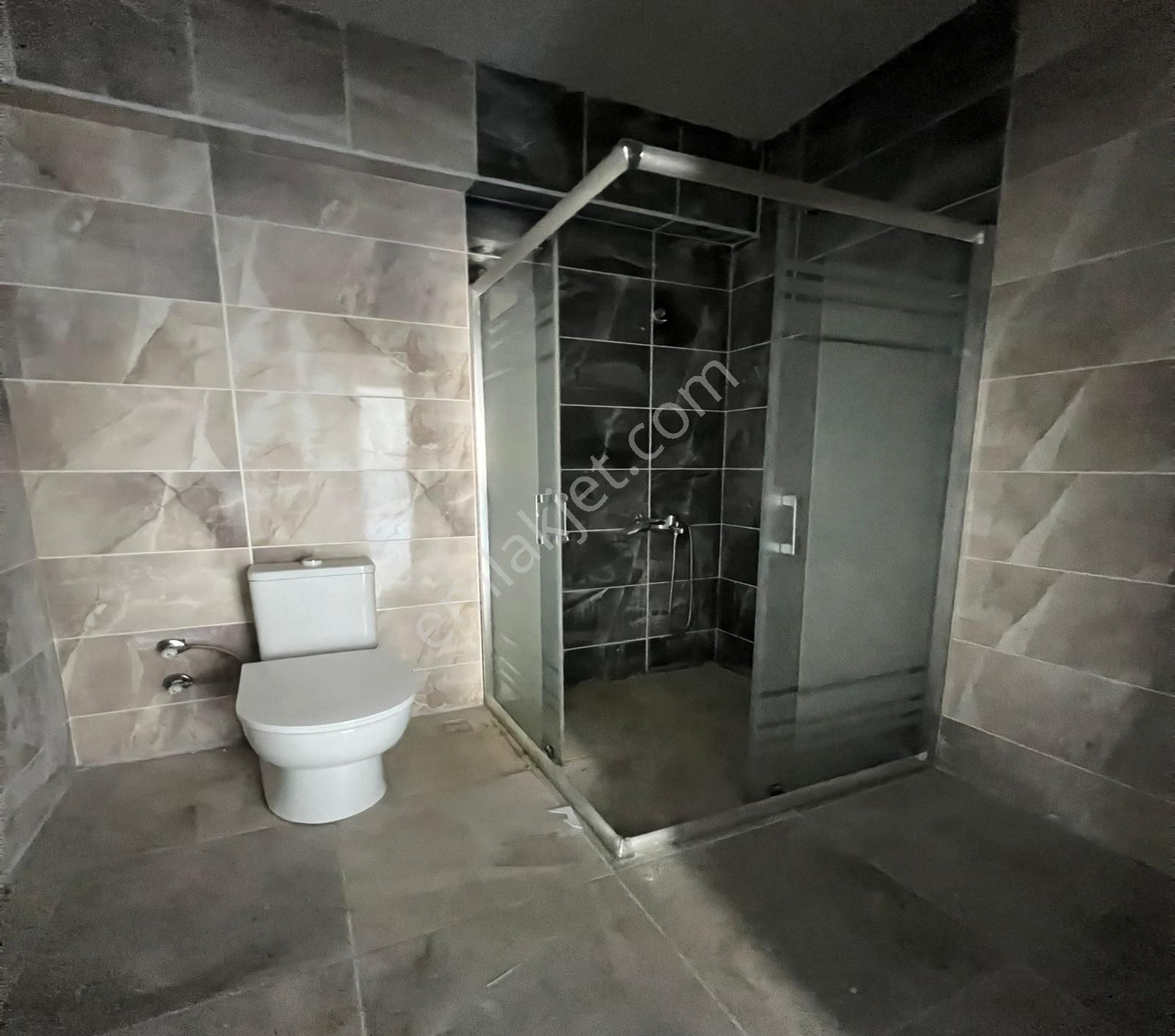 Lider'den Site İçi Asbaş Emliyet Yanı Ulrta Lüx Fırsat 2+1 Daire - Görsel 6