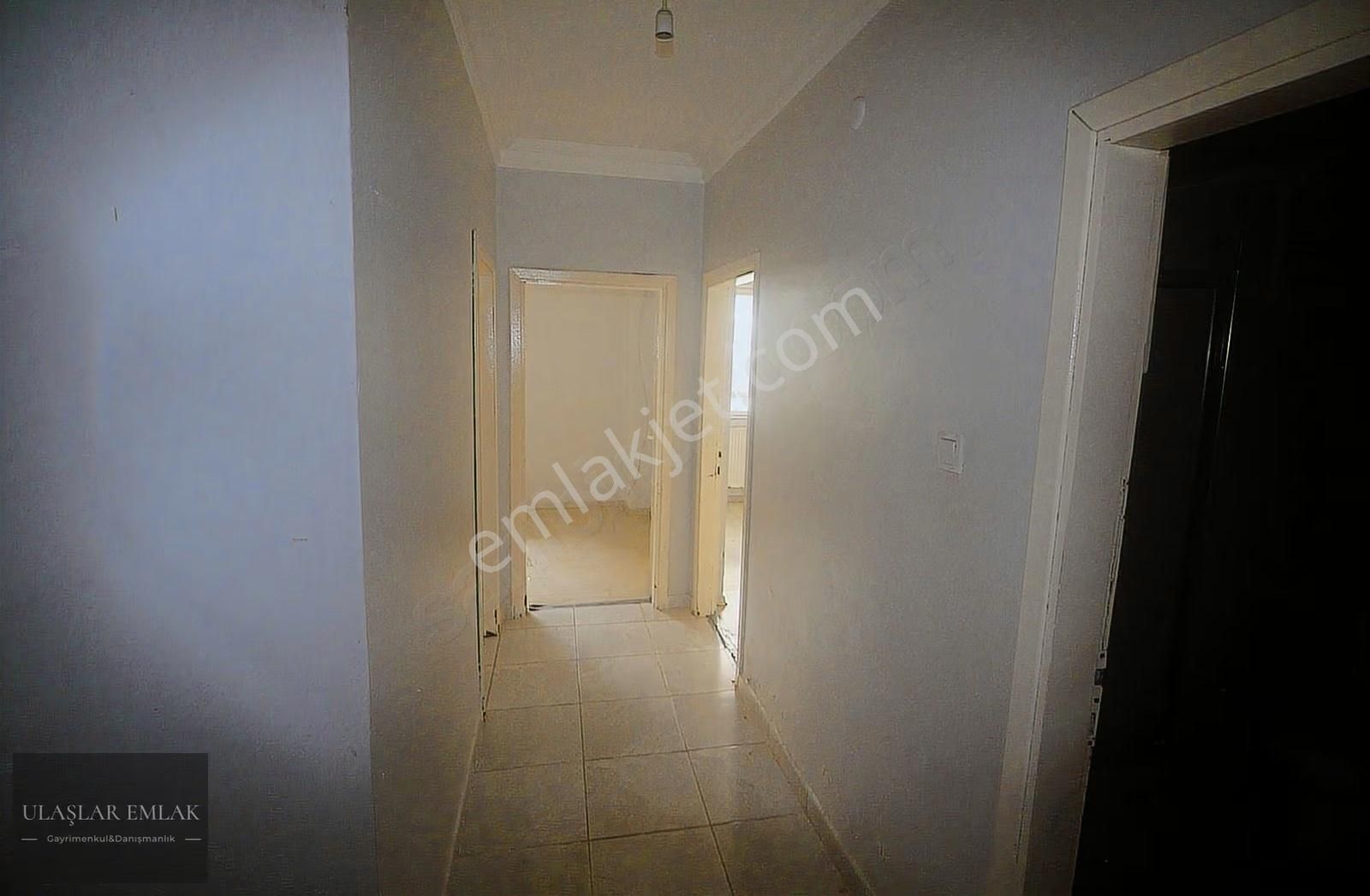 Ümraniye İstiklal Mh. 2+1 80 M2 Kiralık Arakat Daire. - Görsel 2