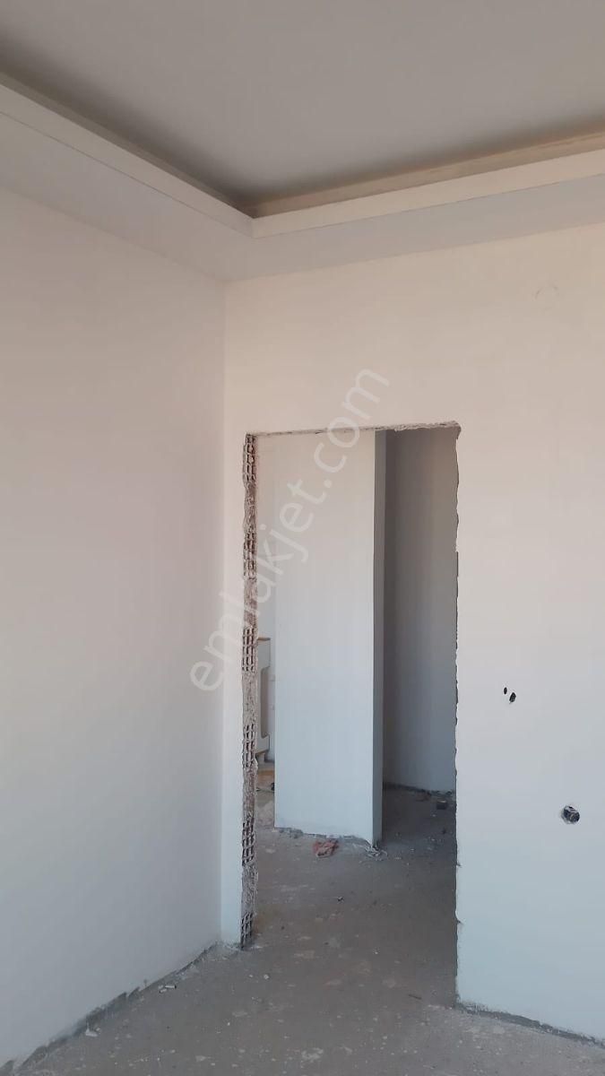Uğur Emlak'tan Tırtar'da Havuzlu Deniz Manzaralı Satılık Daire - Görsel 16