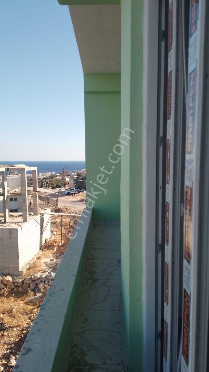 Uğur Emlak'tan Tırtar'da Havuzlu Deniz Manzaralı Satılık Daire - Görsel 7