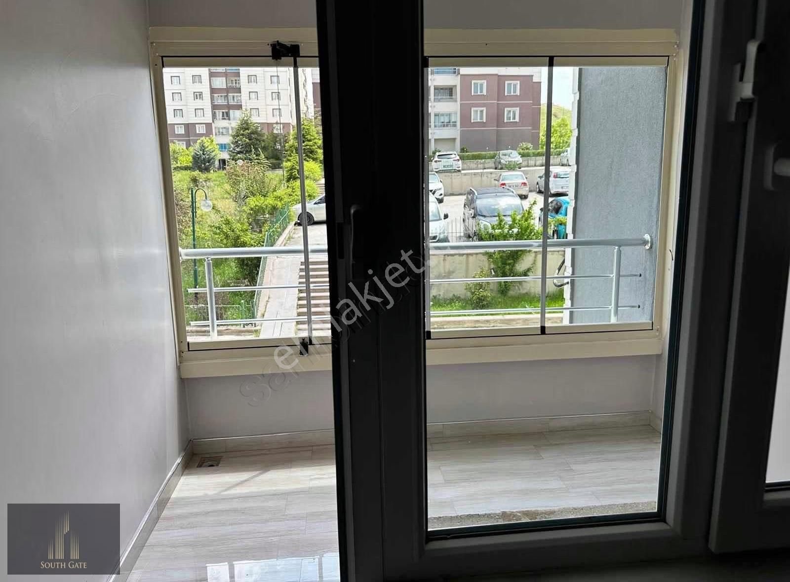 'south Gate'den Sevgi Sitesi'nde Katta Fırsat 3+1 Daire - Görsel 6