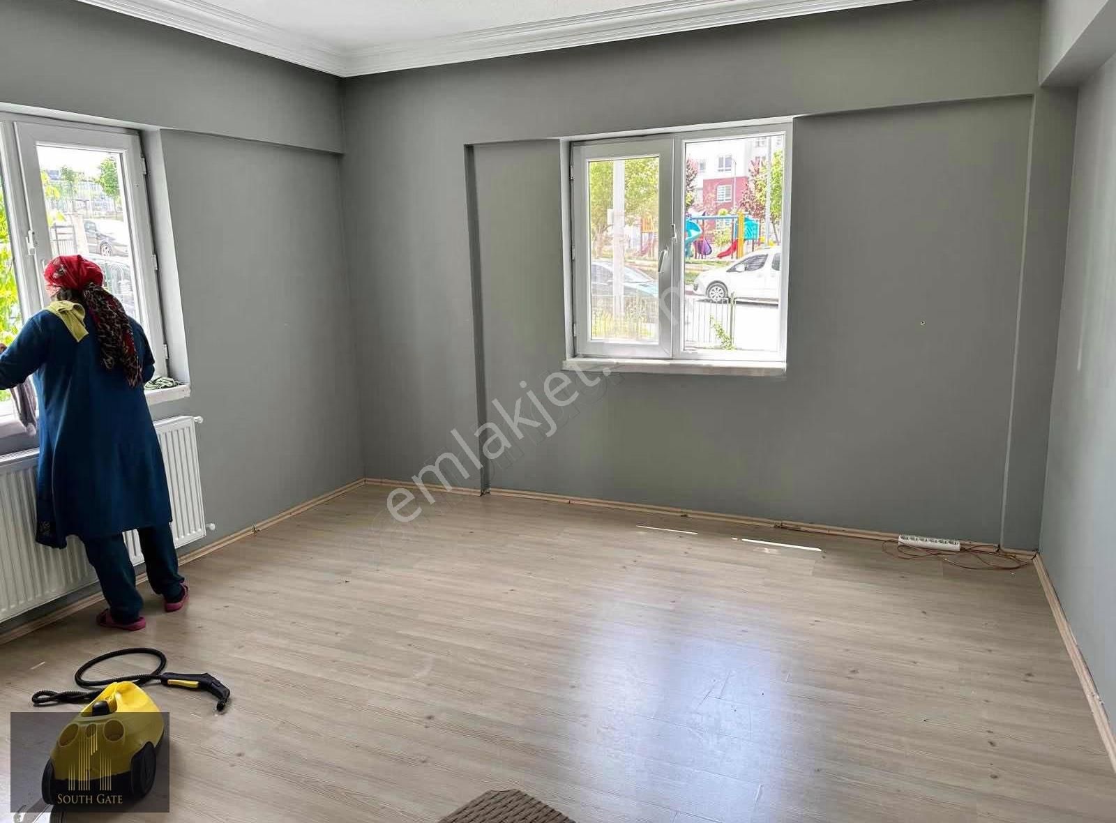 'south Gate'den Sevgi Sitesi'nde Katta Fırsat 3+1 Daire - Görsel 5