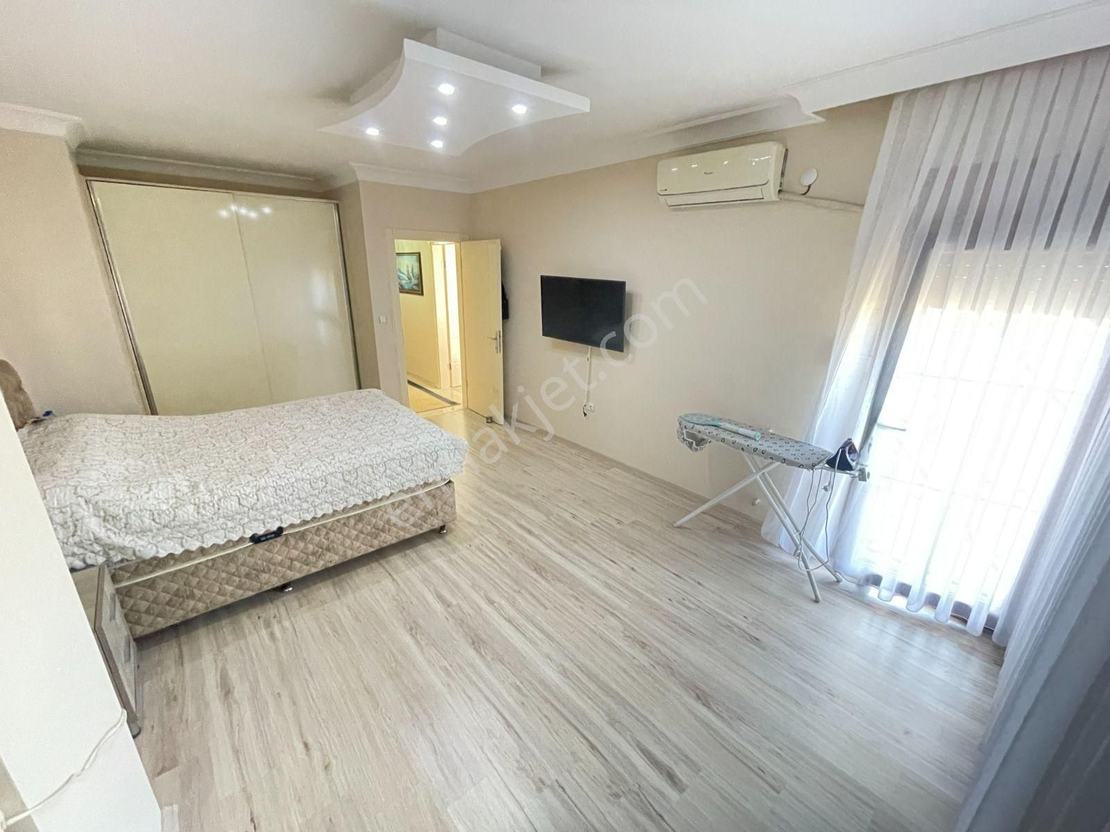 Didim Fener Caddesi Üzerinde Ön Cephe Fourlex Villa - Görsel 13