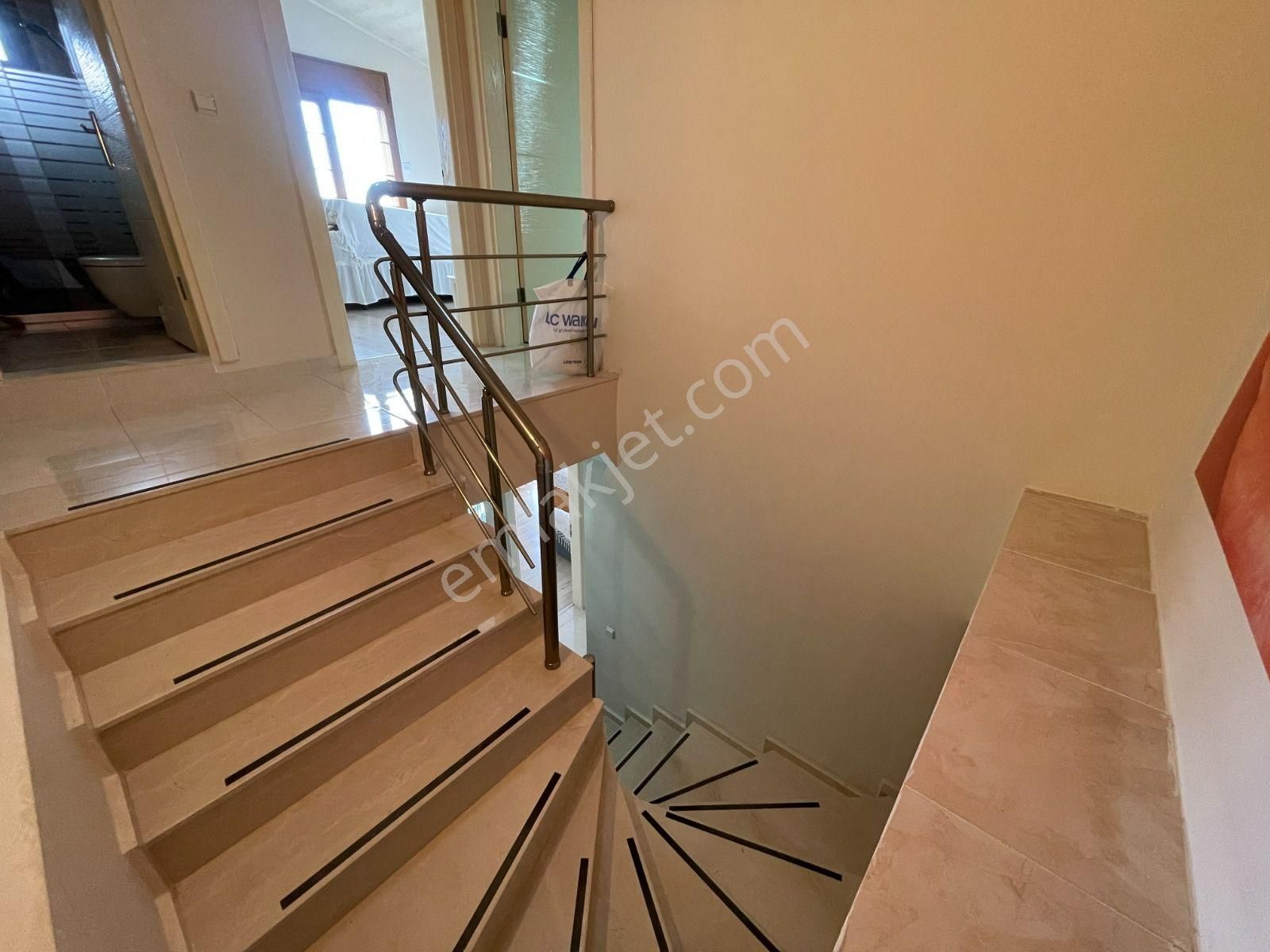 Didim Fener Caddesi Üzerinde Ön Cephe Fourlex Villa - Görsel 16