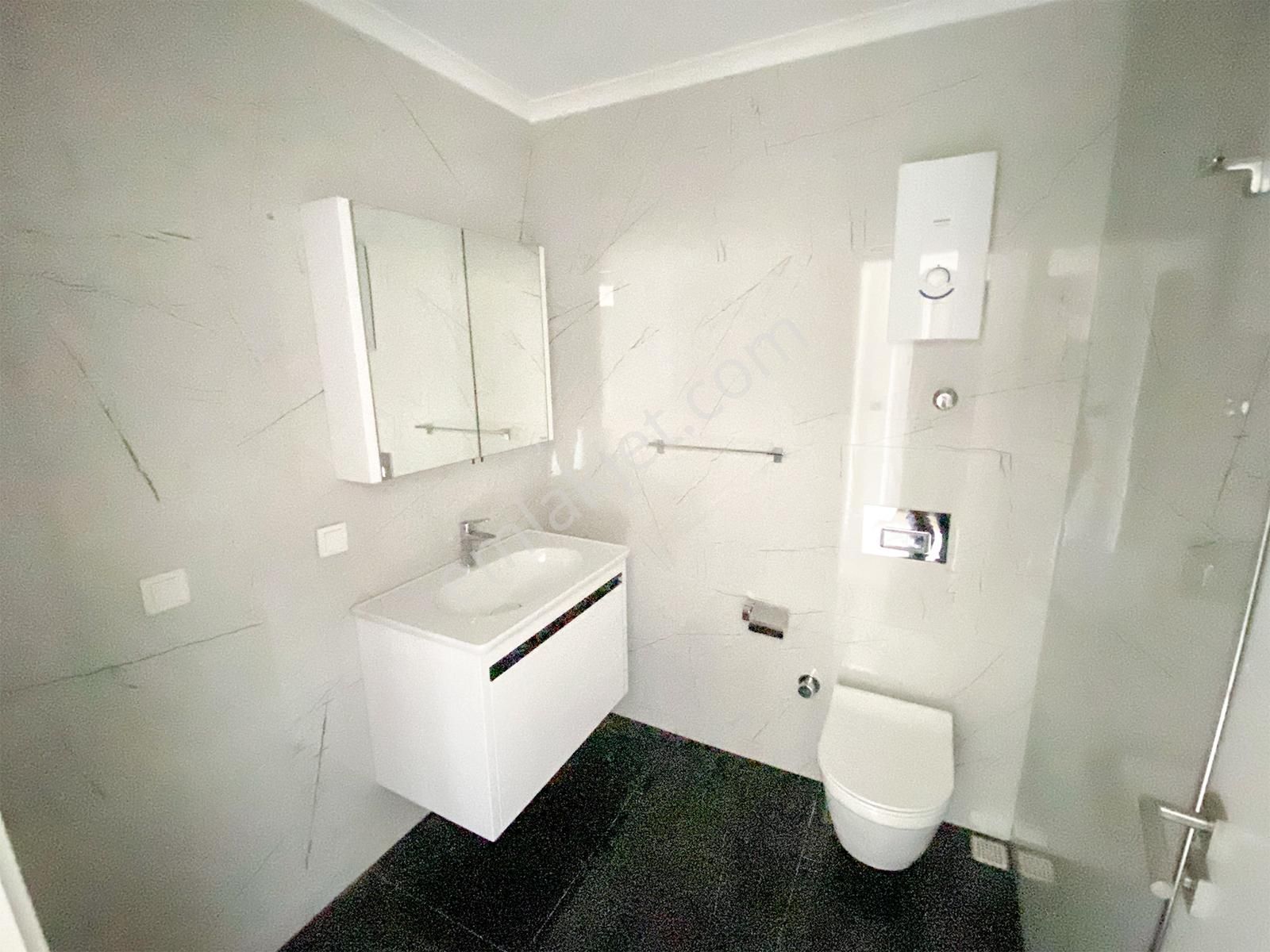Ata'dan Havuzlu Sitede Doğa Manzaralı 2 Oda 1 Salon Düz Daire - Görsel 27