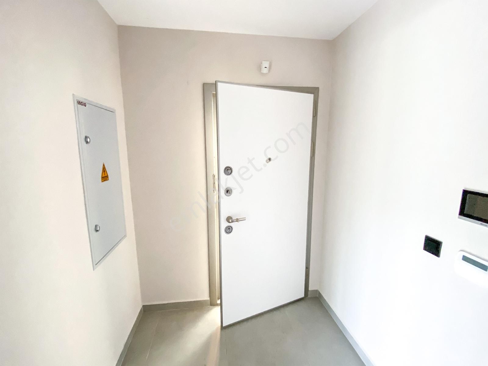 Ata'dan Havuzlu Sitede Doğa Manzaralı 2 Oda 1 Salon Düz Daire - Görsel 10