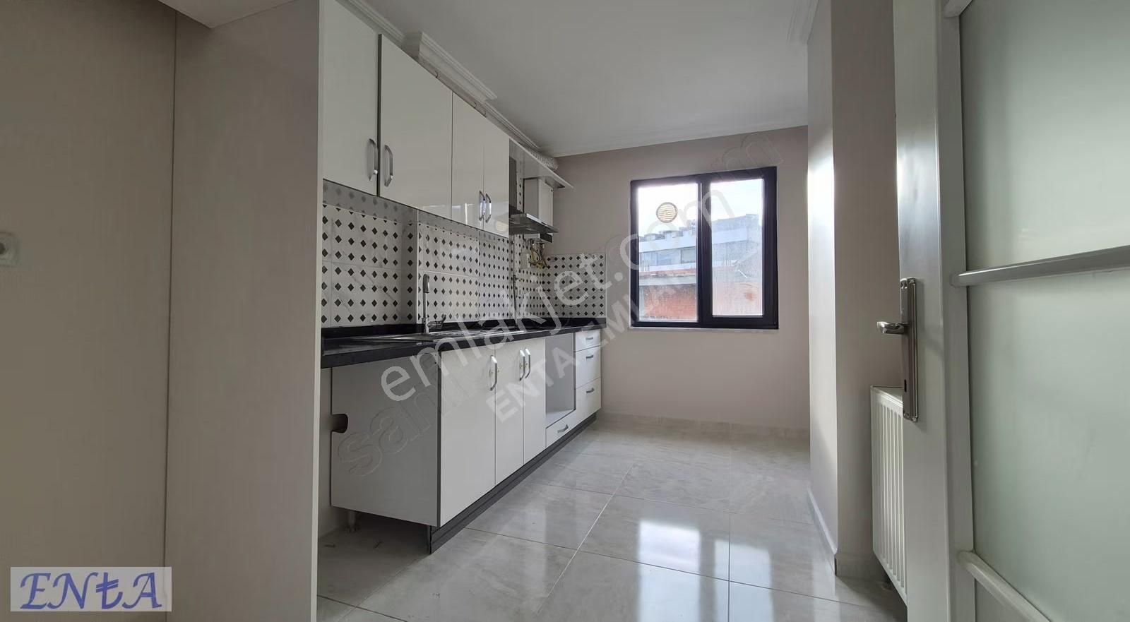 Üsküdar Ferah Mah Ara Kat Sitede 2+1 Kiralık Daire Enta Emlak - Görsel 4