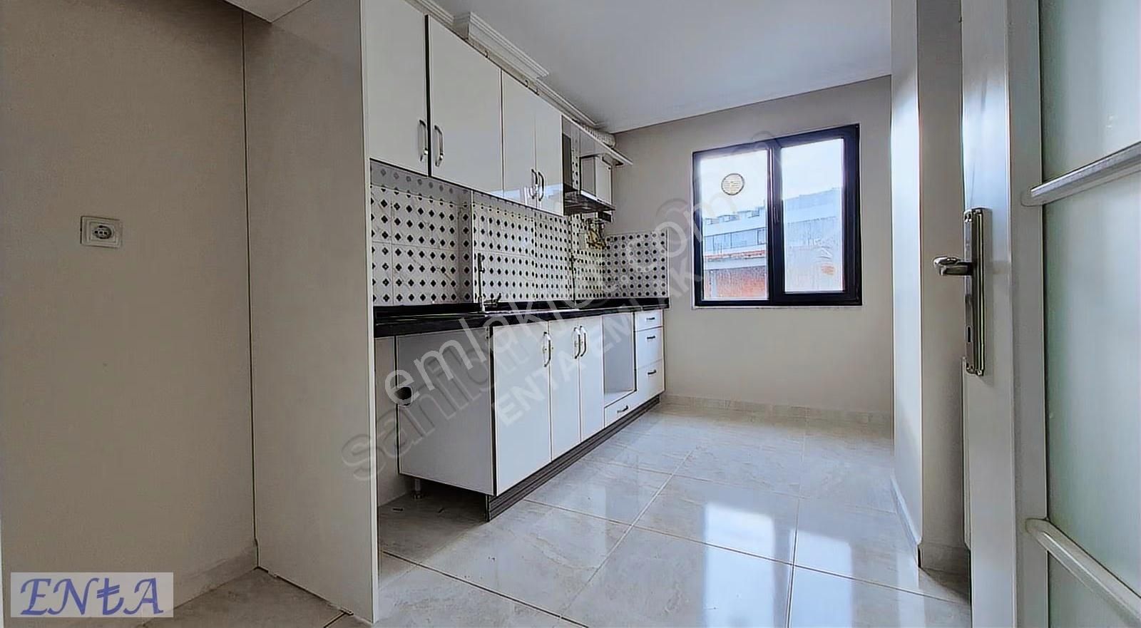 Üsküdar Ferah Mah Ara Kat Sitede 2+1 Kiralık Daire Enta Emlak - Görsel 6