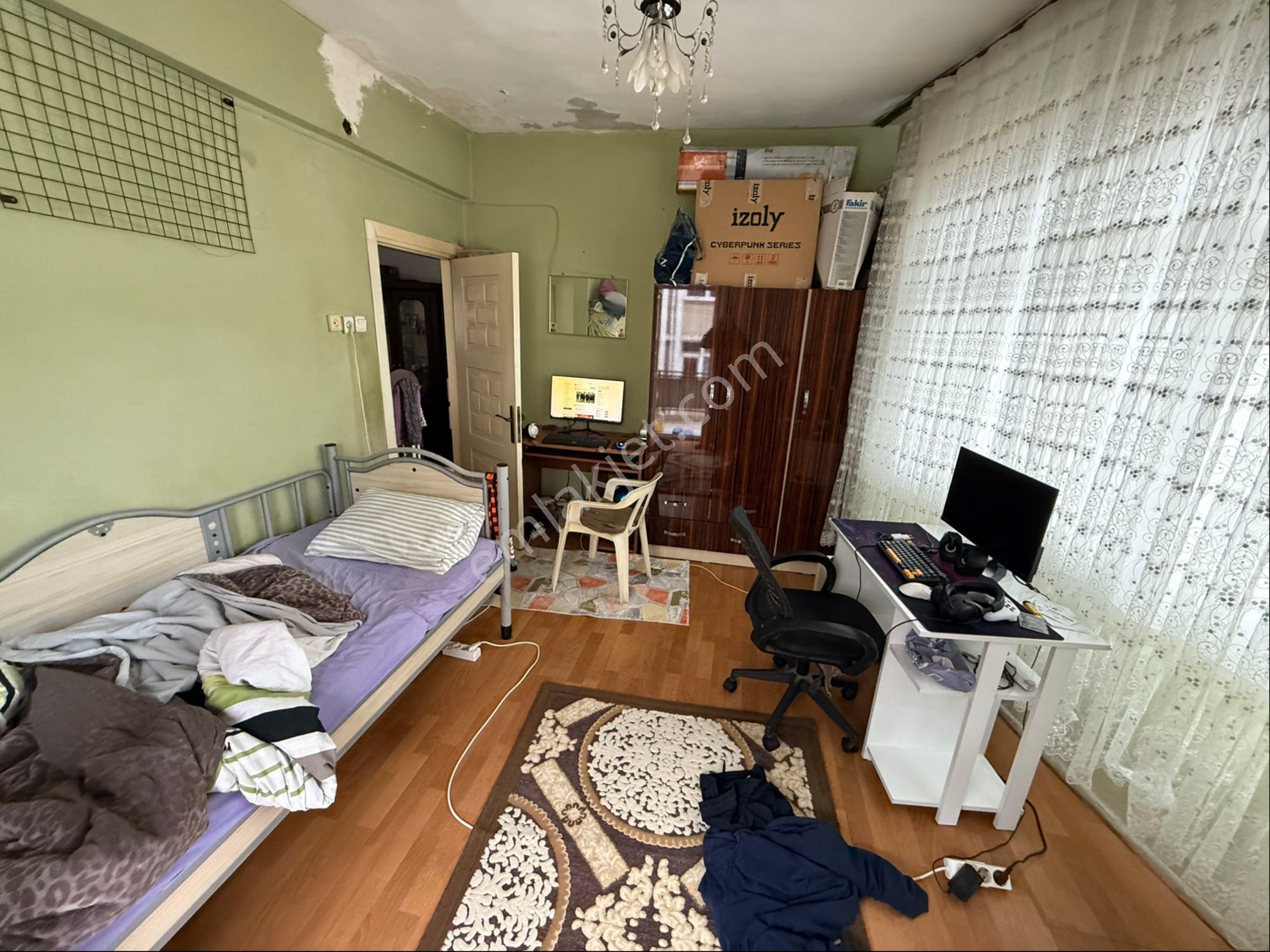 Şirinevler Fetih Caddesi Üzerinde Merkezi Konumda 2+1 Satılık Dairesi - Görsel 19