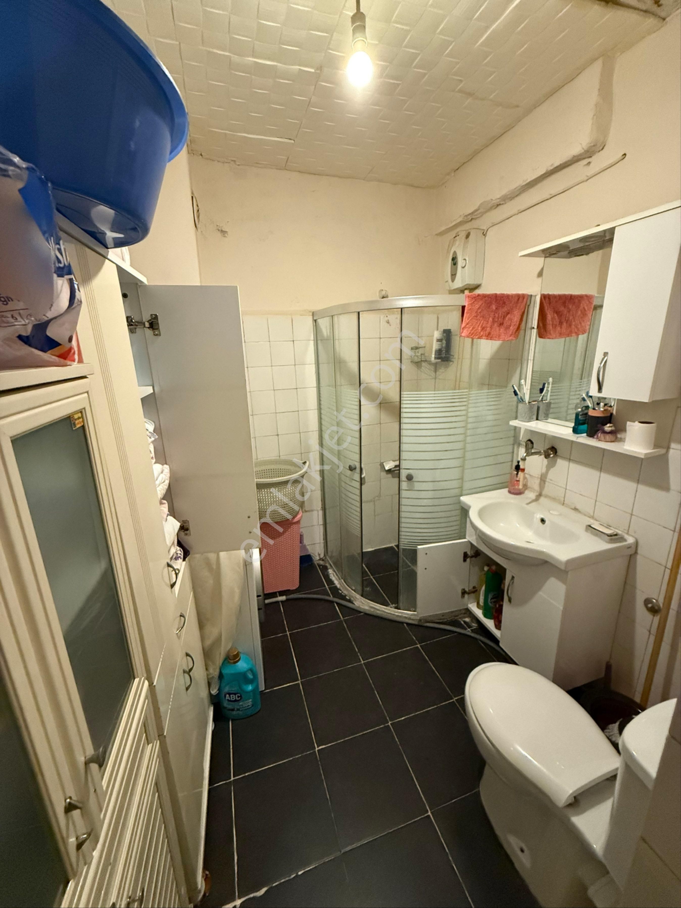 Şirinevler Fetih Caddesi Üzerinde Merkezi Konumda 2+1 Satılık Dairesi - Görsel 25