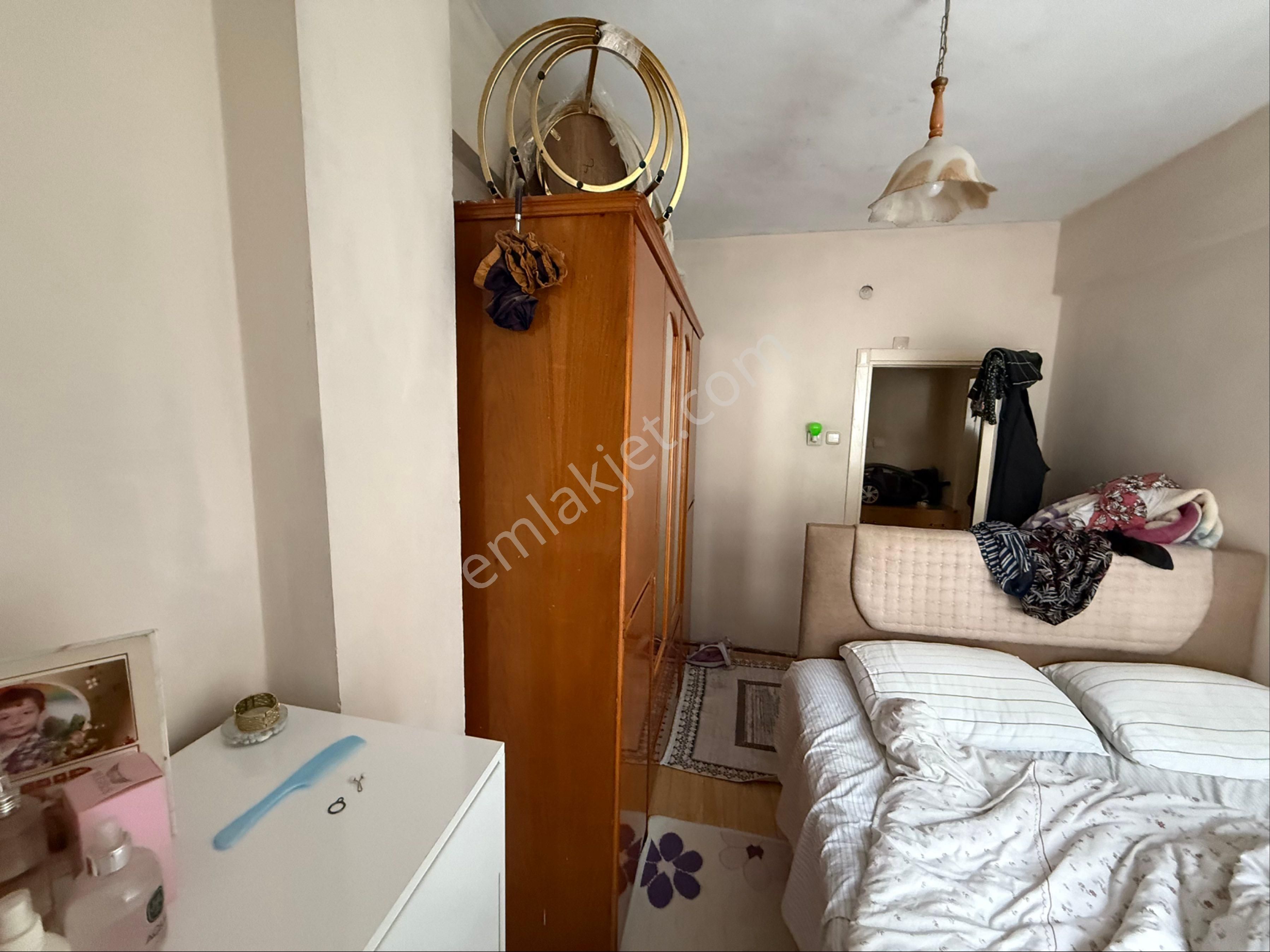 Şirinevler Fetih Caddesi Üzerinde Merkezi Konumda 2+1 Satılık Dairesi - Görsel 29