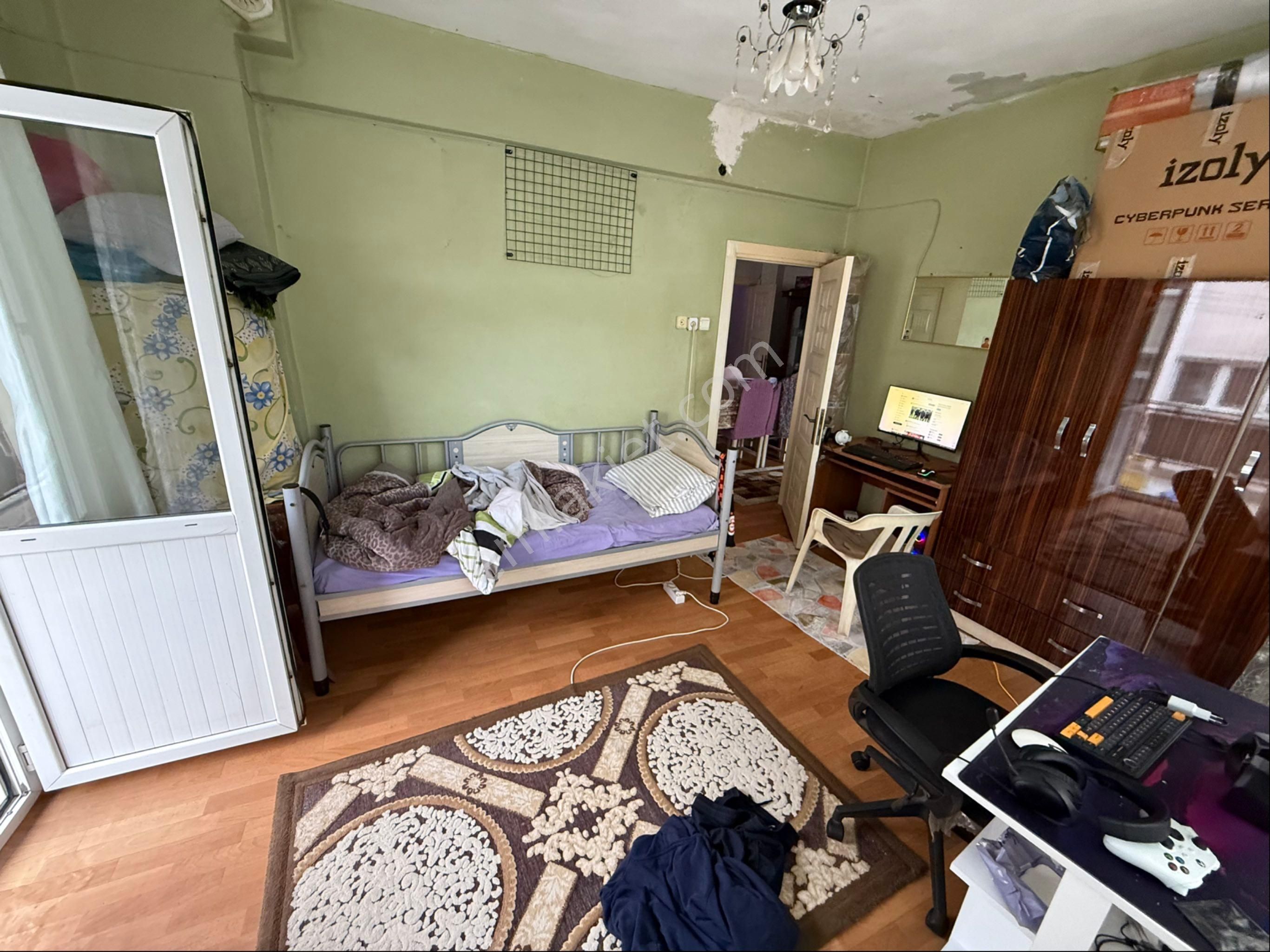 Şirinevler Fetih Caddesi Üzerinde Merkezi Konumda 2+1 Satılık Dairesi - Görsel 22