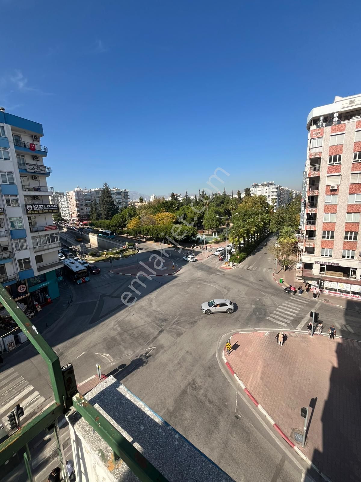 Güllük Kavşağı Köşesinde 2+1 Ev Yada Ofis - Görsel 16