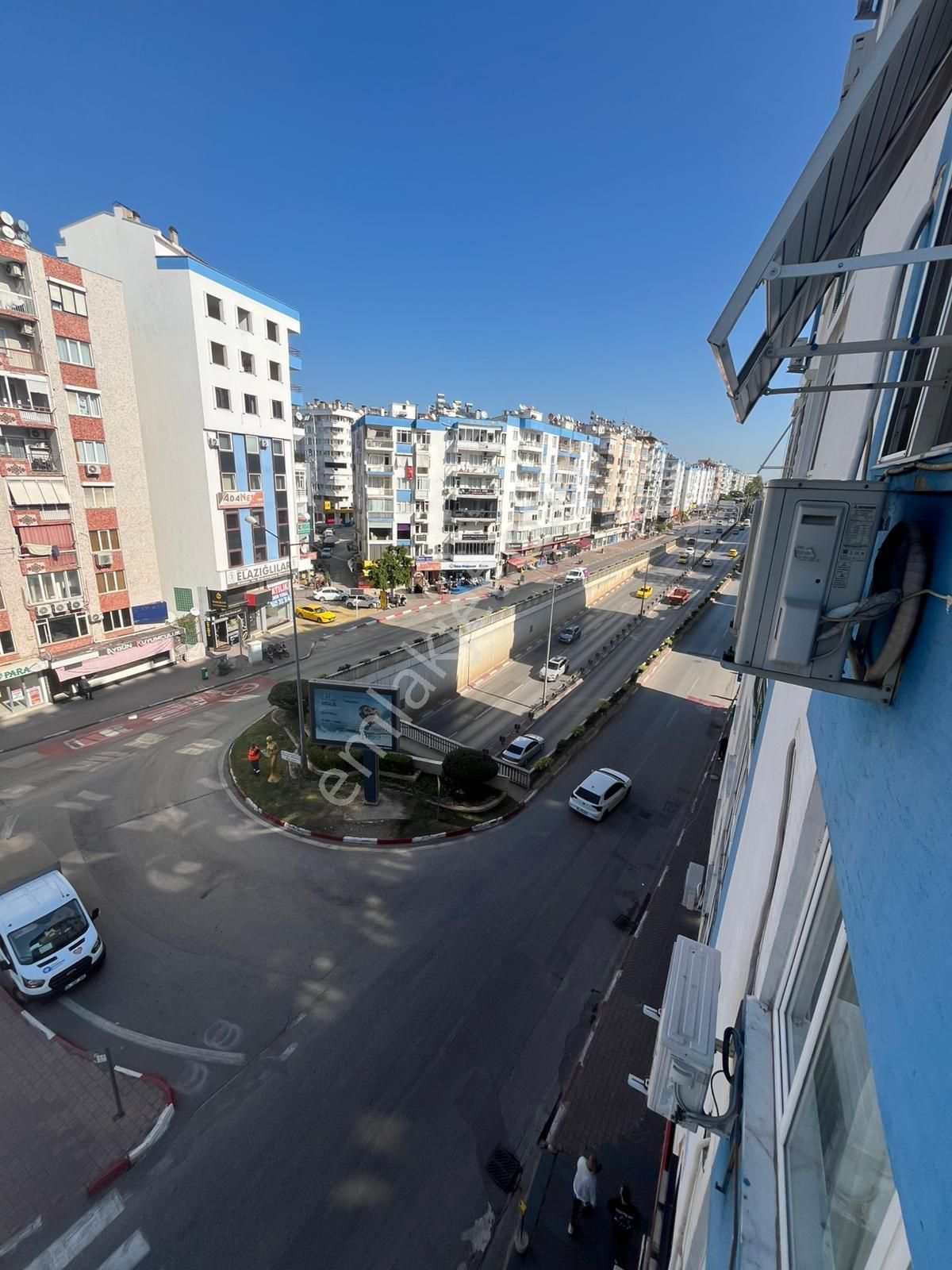 Güllük Kavşağı Köşesinde 2+1 Ev Yada Ofis - Görsel 20