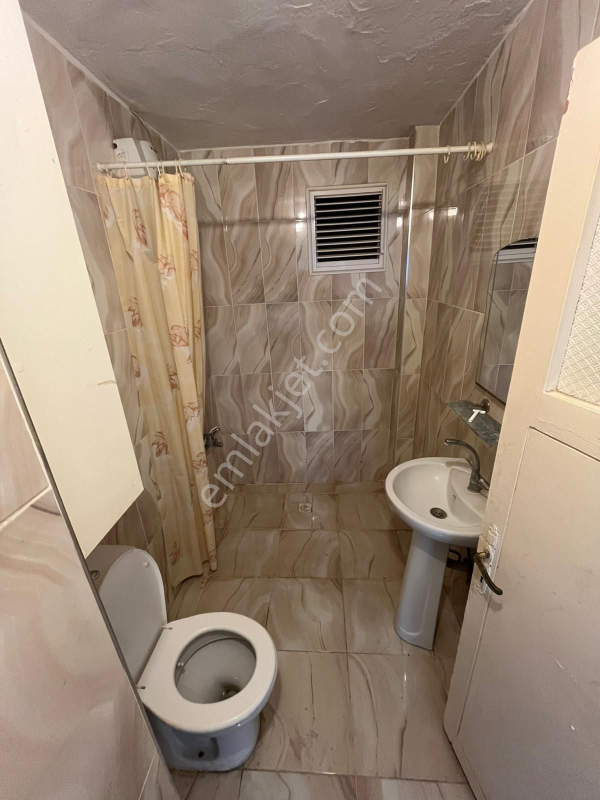 Güllük Kavşağı Köşesinde 2+1 Ev Yada Ofis - Görsel 26