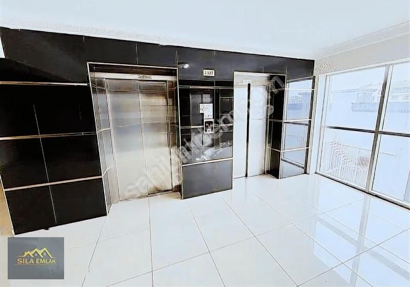 Merkezi Konum Site İçi 7/24 Güvenlikli Metroya Yakın Ara Kat 2+1 - Görsel 9
