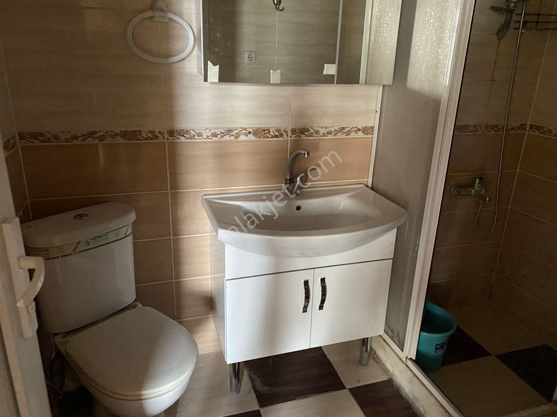 Avrupa Emlak Tan Menderes Mah 100m² 3+1 4.kat,menderes Metroya 5-10 Dk Metro(sabit Gelirye) - Görsel 15