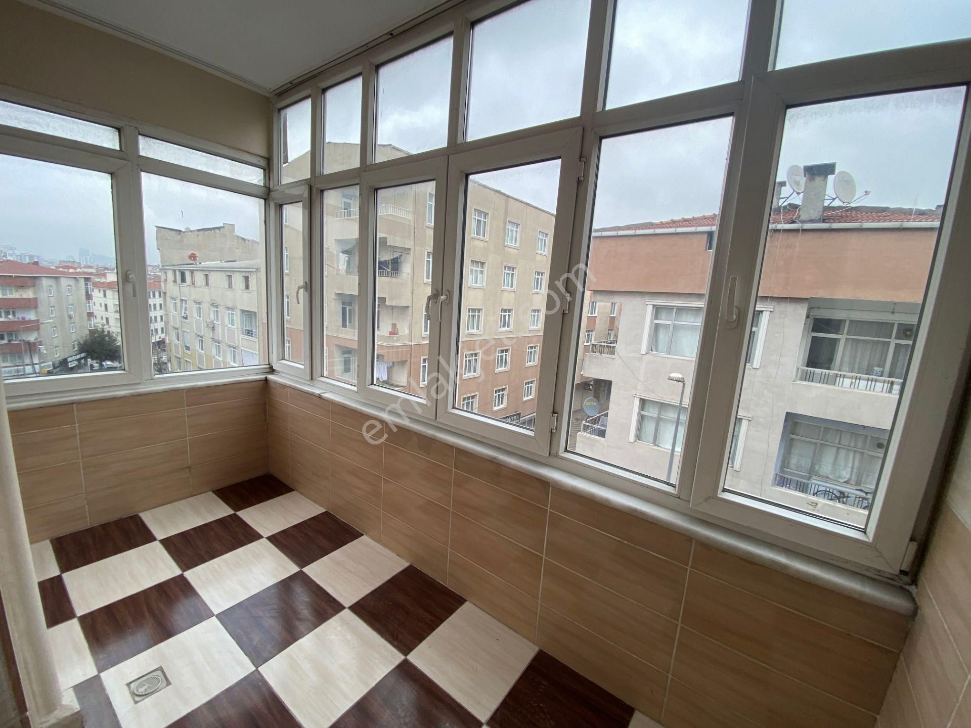 Avrupa Emlak Tan Menderes Mah 100m² 3+1 4.kat,menderes Metroya 5-10 Dk Metro(sabit Gelirye) - Görsel 10