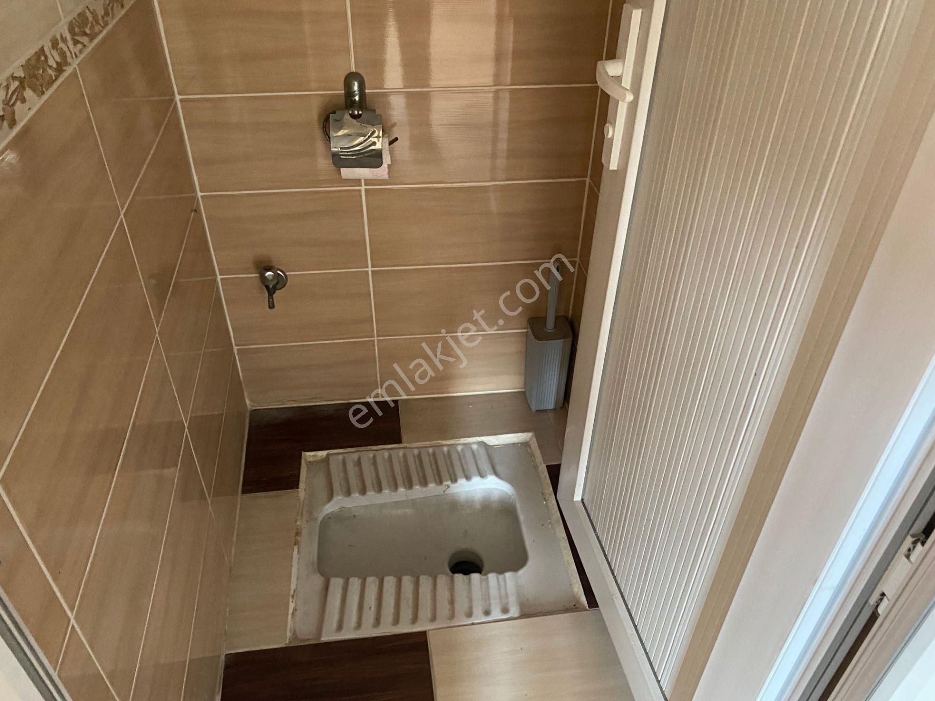 Avrupa Emlak Tan Menderes Mah 100m² 3+1 4.kat,menderes Metroya 5-10 Dk Metro(sabit Gelirye) - Görsel 16