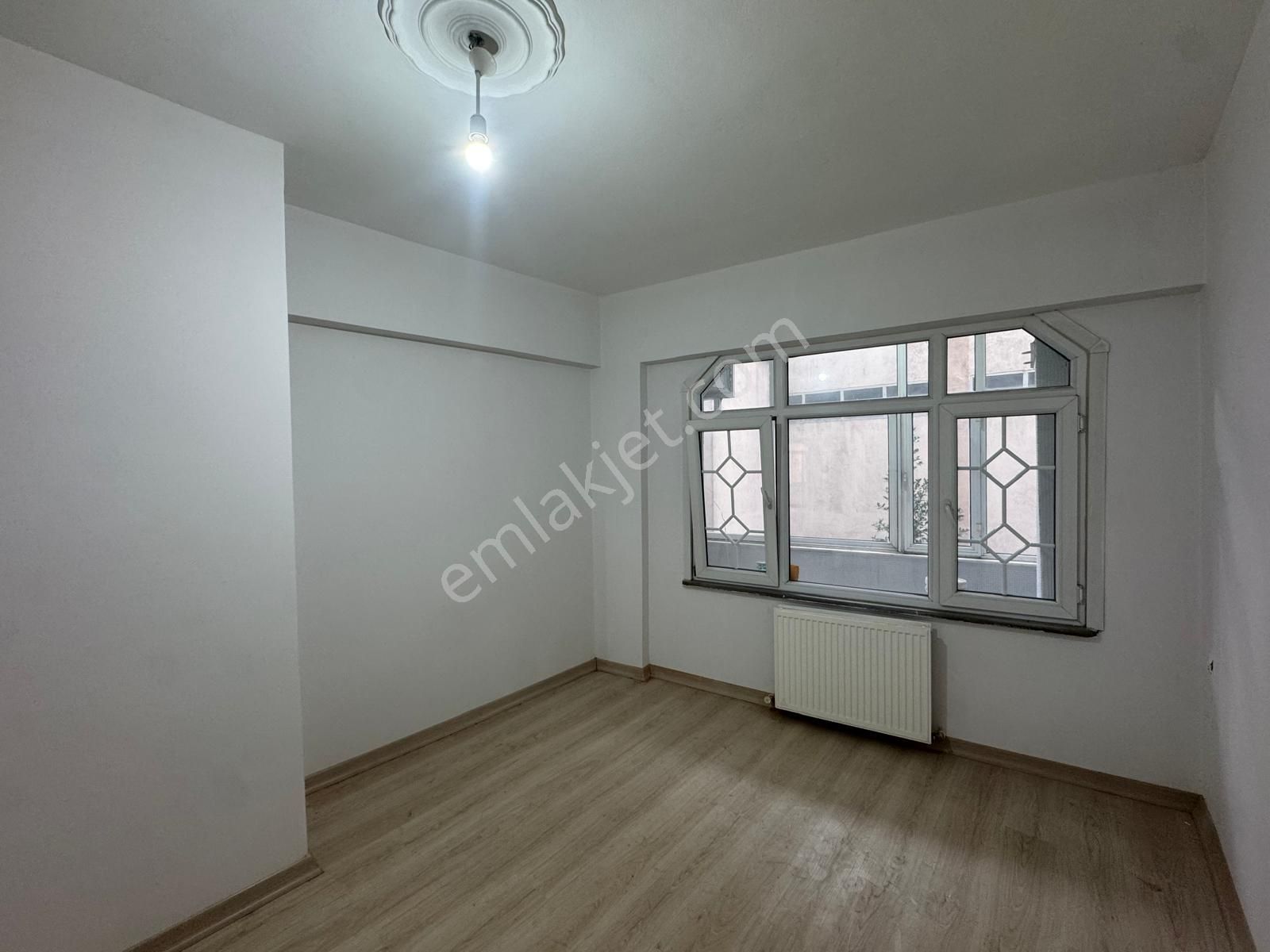 Kartaltepe'de Tramvaya Yakın, Mükemmel Genişlikte, Fırsat Daire! - Görsel 23