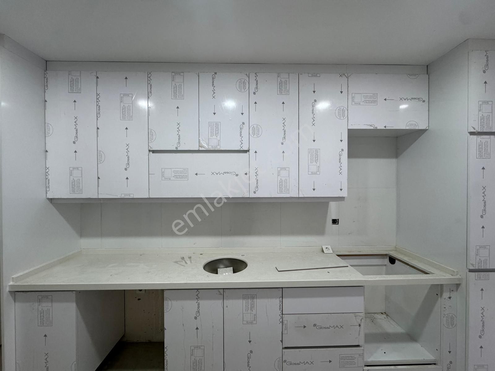 Kartaltepe'de Tramvaya Yakın, Mükemmel Genişlikte, Fırsat Daire! - Görsel 13