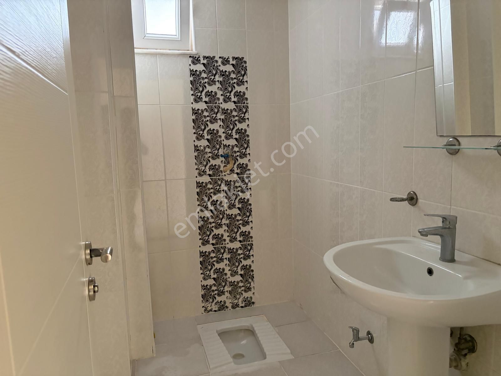 Gujan Ceyhan'dan Sedir Mah. Ara Kat Satılık 2+1 Daire - Görsel 18