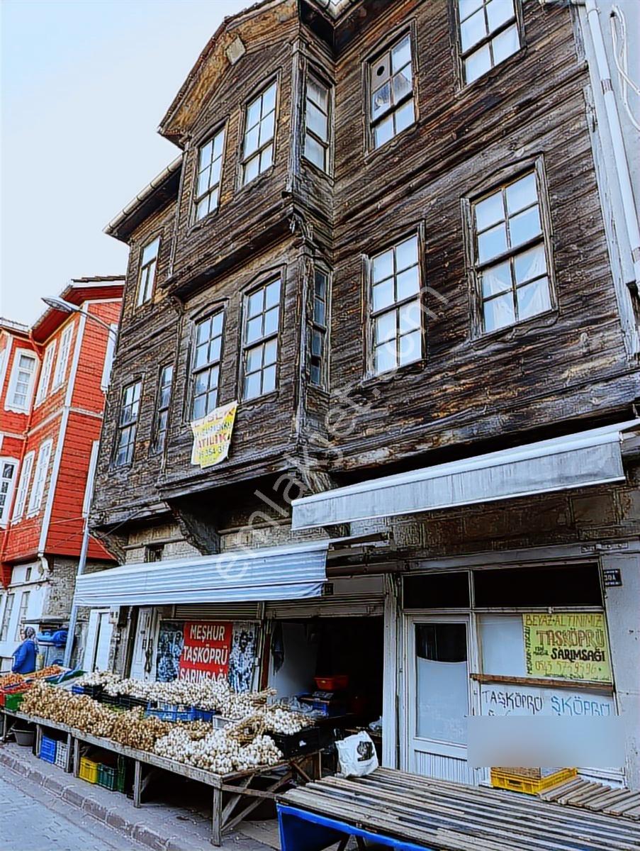 İnebolu Şehir Merkezi Satilik Müstakil 3. Katli Ev Ve Dükkan - Görsel 7
