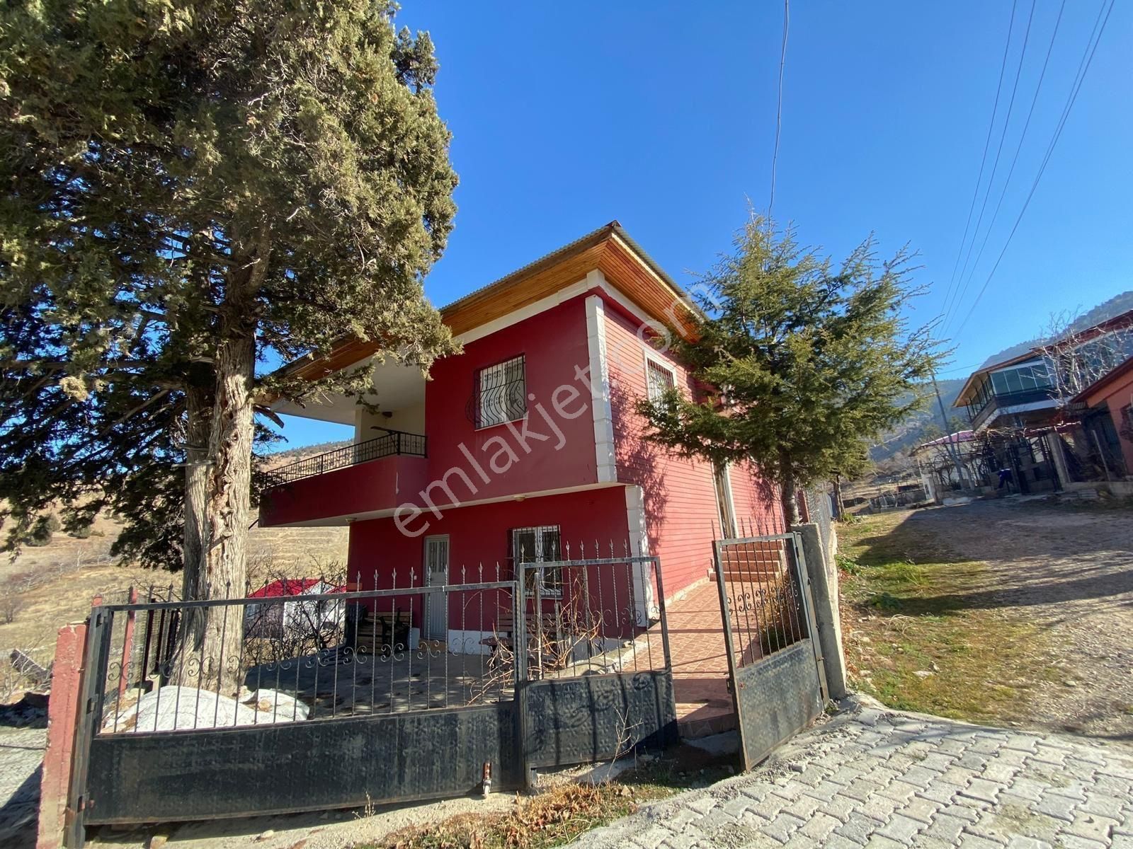 Pozantı Kamışlı Hamidiyede Masrafsız 4+2 Dublex Müstakil Satılık - Görsel 2