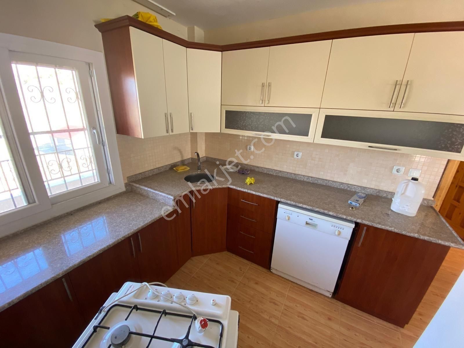 Pozantı Kamışlı Hamidiyede Masrafsız 4+2 Dublex Müstakil Satılık - Görsel 6