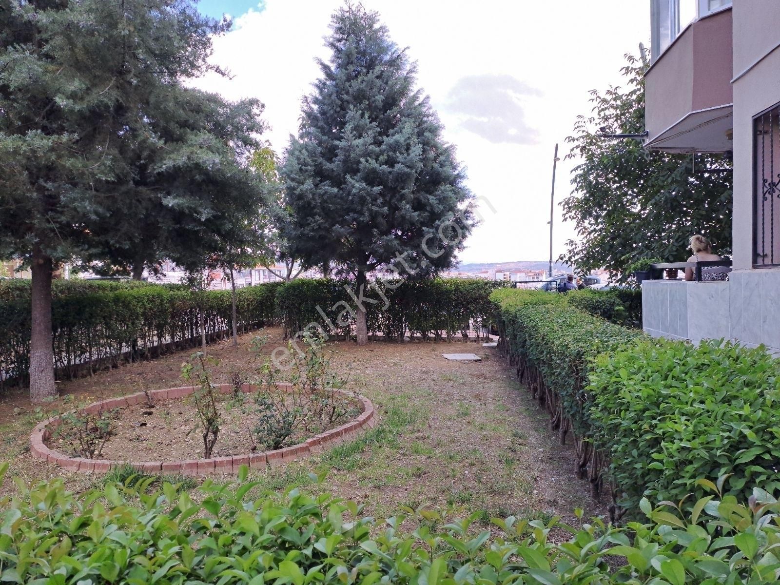 Buket Emlaktan Kiralık 1+1 Eşyalı Dogalgazlı Asansörlü - Görsel 13