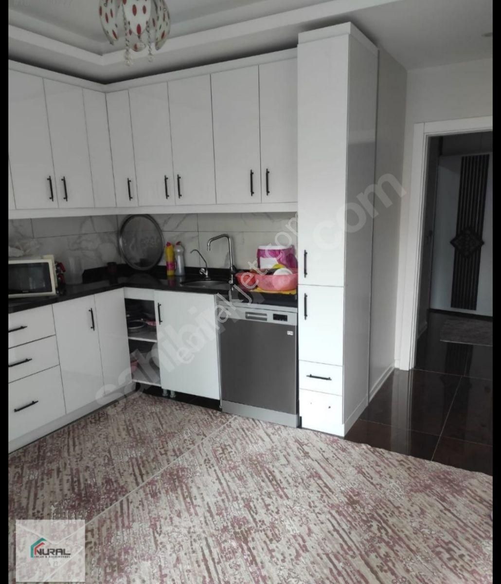 Batıkent'te Full Yapılı Satılık Geniş Daire - Görsel 3