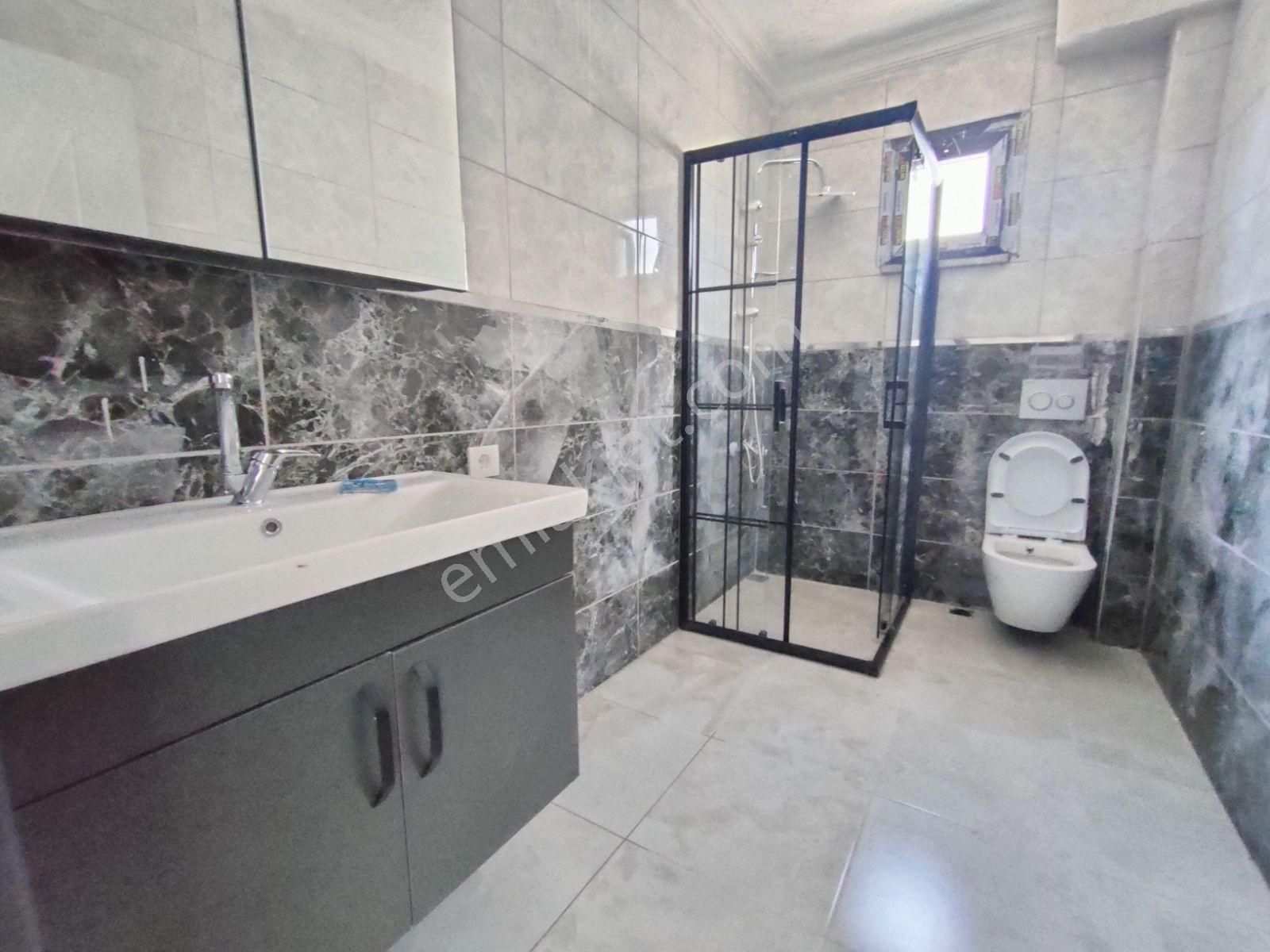 Kartallar'dan Plaja Yakın Müstakil Bahçeli 4+1 Lüks Ferah Villa - Görsel 30