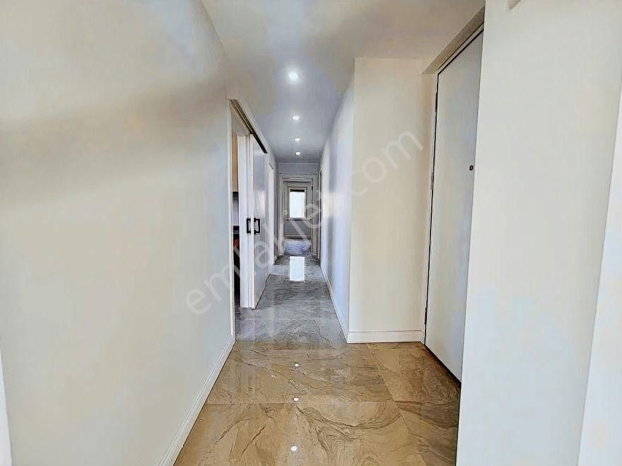 Turyap'tan Kozyağatı'nda Emsalsiz Fiyata Ara Kat Balkonlu 2+1 - Görsel 5