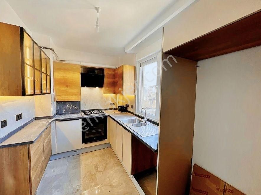 Turyap'tan Kozyağatı'nda Emsalsiz Fiyata Ara Kat Balkonlu 2+1 - Görsel 16