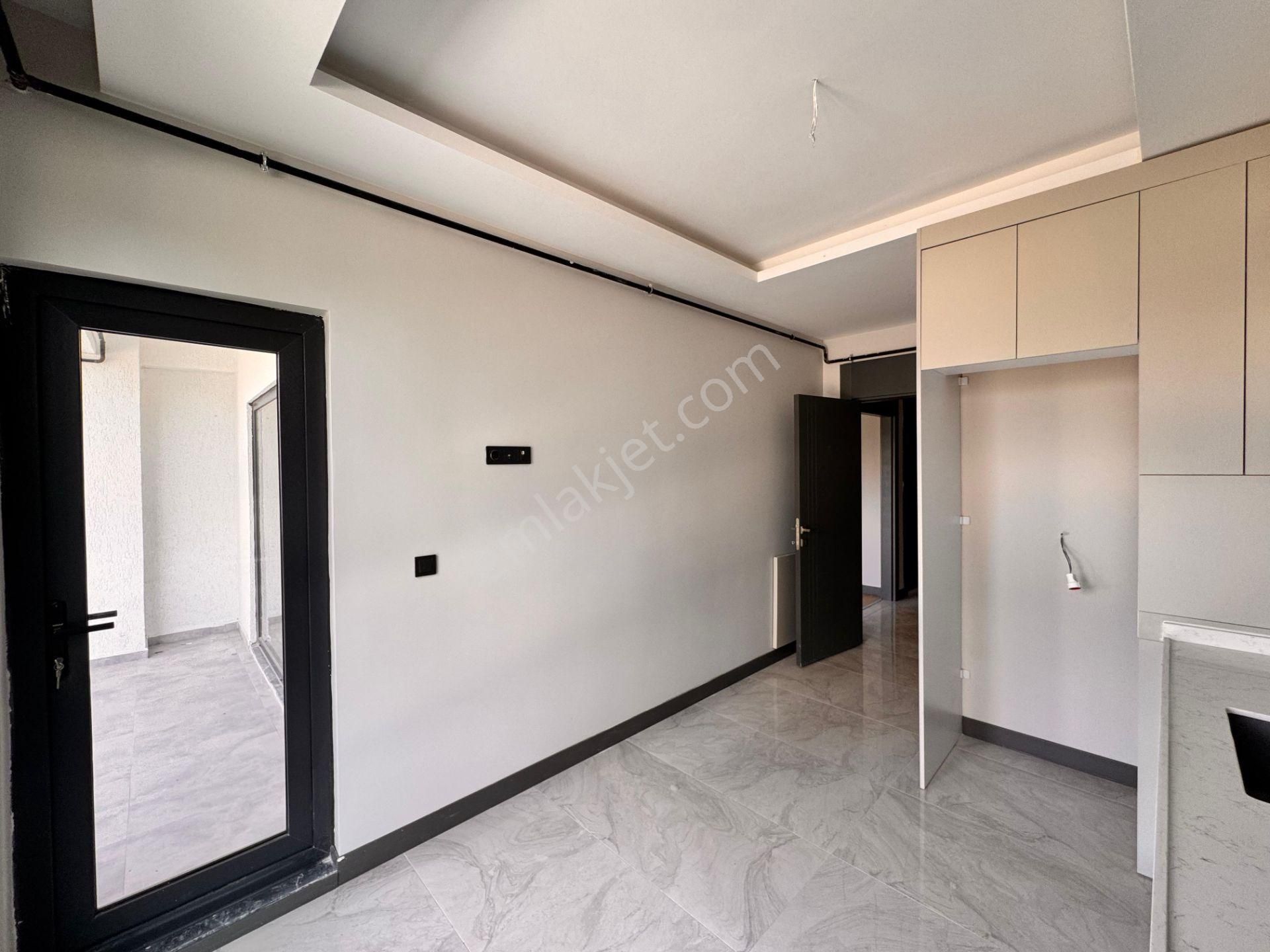 Almına' Dan Yüzüncüyıl Da 2+1 Satılık Daire - Görsel 23