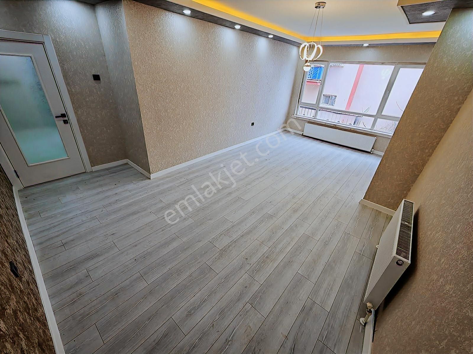 Tepebaşı Mah.satılık 2,5+1+e.banyolu Bağımsız Salon Mega Lüx!!!