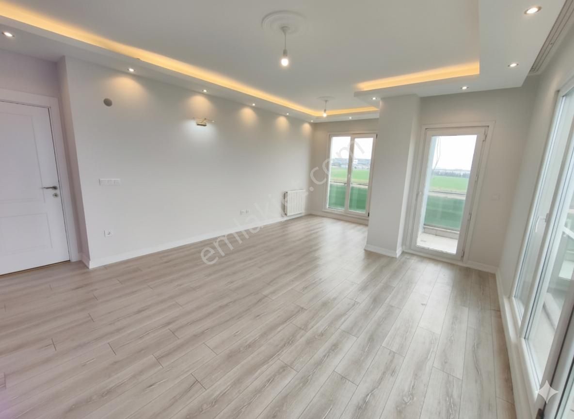 Silivri Elmas Rezidans'ta Deniz Manzaralı Sıfır Tadilatlı 2+1 - Görsel 21