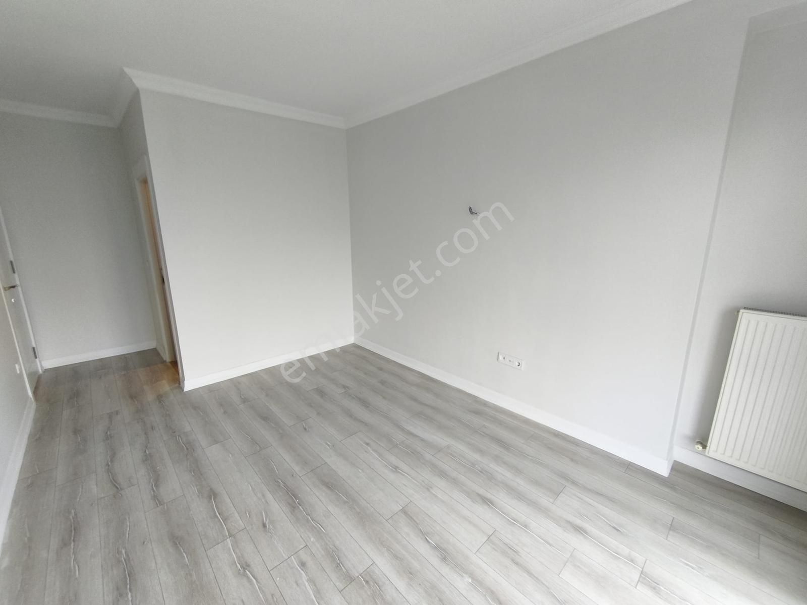 Silivri Elmas Rezidans'ta Deniz Manzaralı Sıfır Tadilatlı 2+1 - Görsel 3