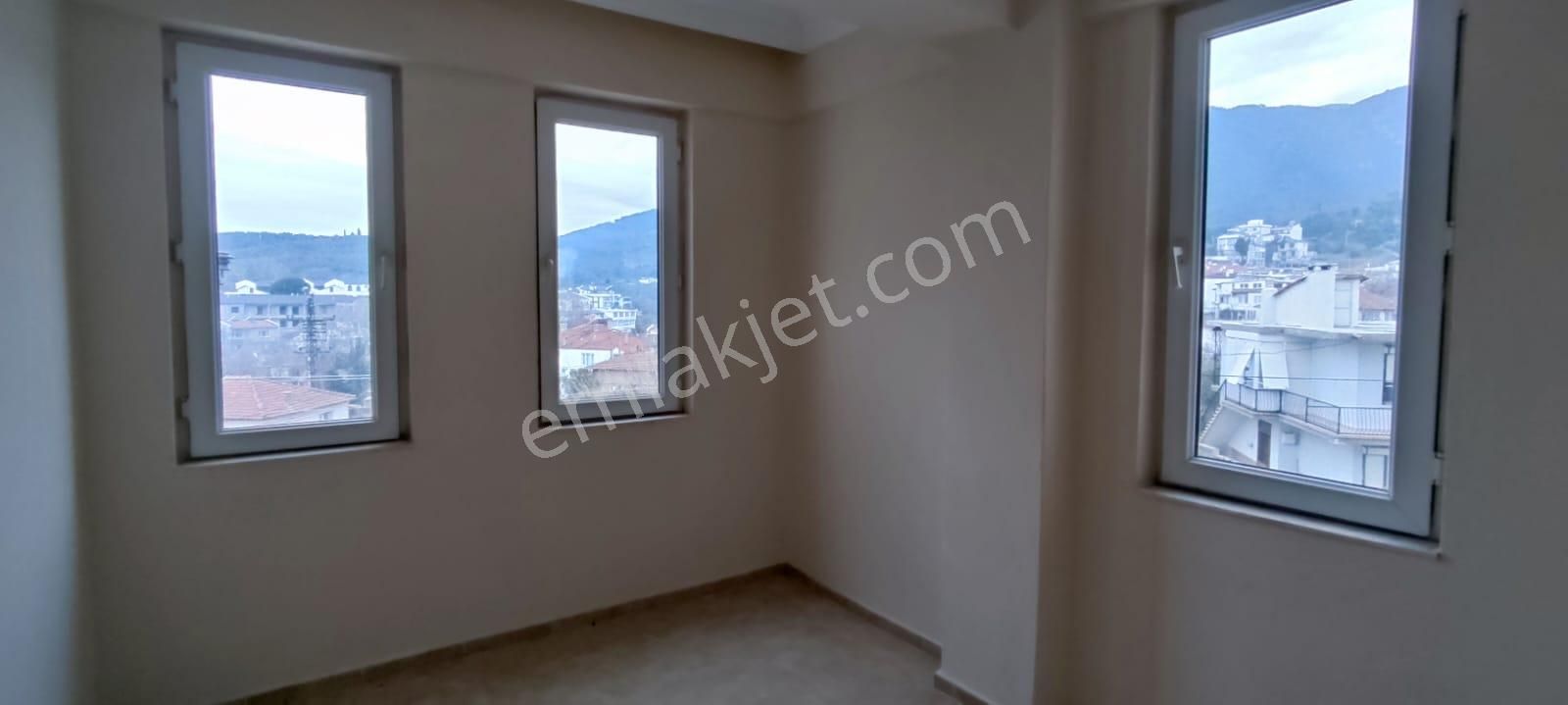 Kazdağları’nın Eteklerınde, Tarıhı Çınar Gölgesınde Masalsı Bır Yaşam! - Görsel 23