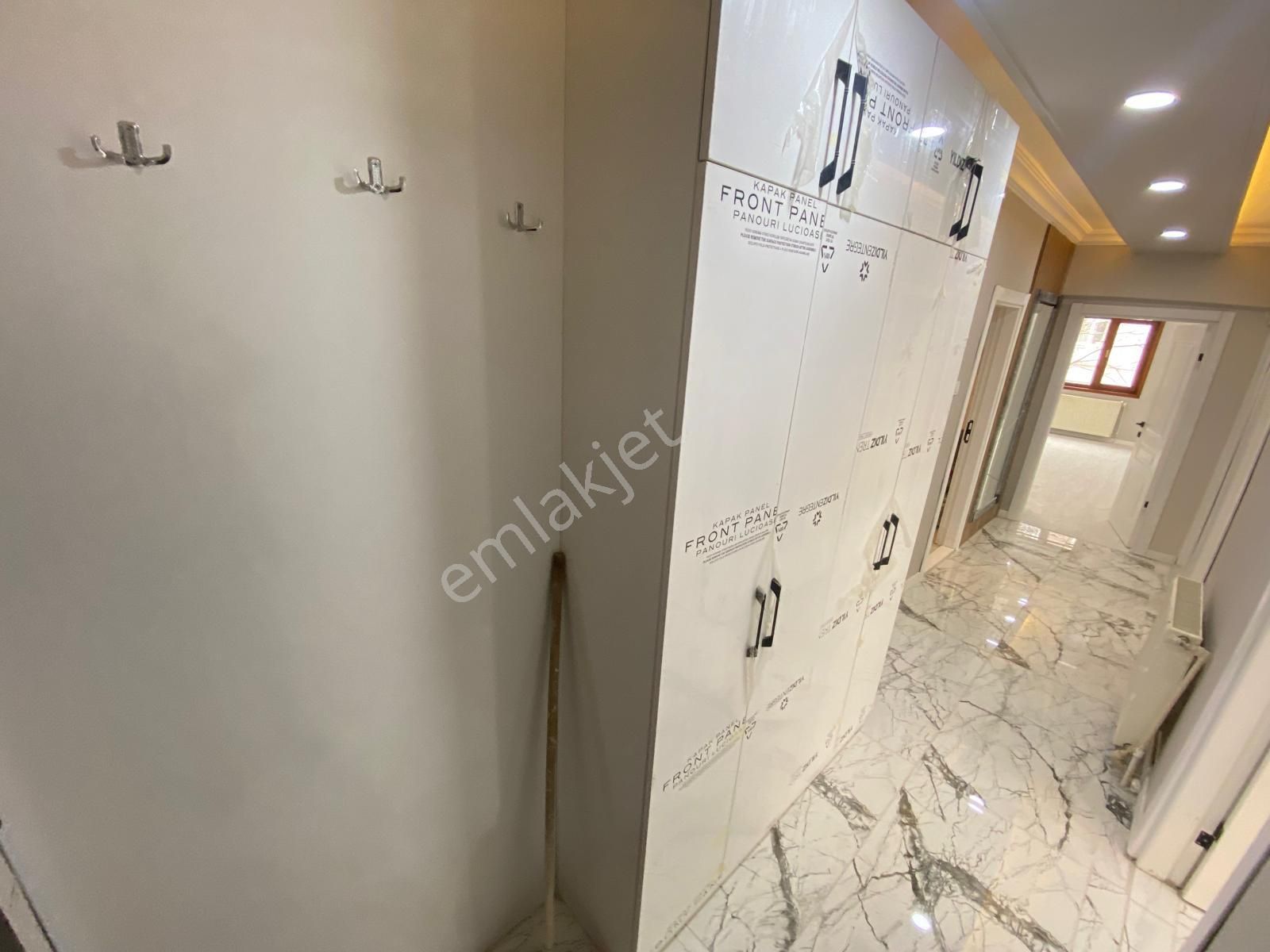 Sincan Tandoğan Mhde Cadde Üzerinde Ara Kat Full+full Yapılı 3+1 Harika Konumda Daire - Görsel 25