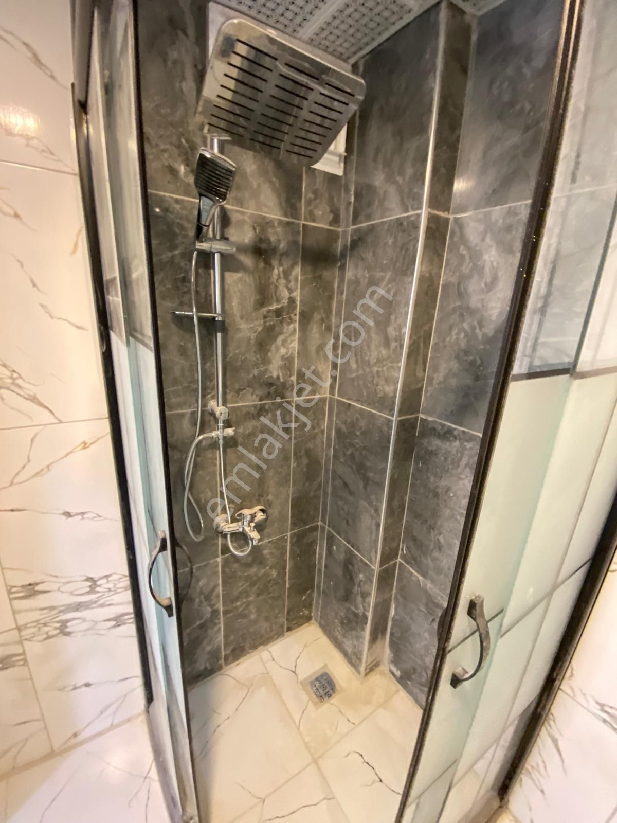 Sincan Tandoğan Mhde Cadde Üzerinde Ara Kat Full+full Yapılı 3+1 Harika Konumda Daire - Görsel 30