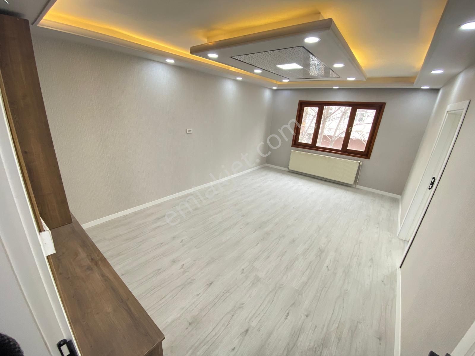 Sincan Tandoğan Mhde Cadde Üzerinde Ara Kat Full+full Yapılı 3+1 Harika Konumda Daire - Görsel 6