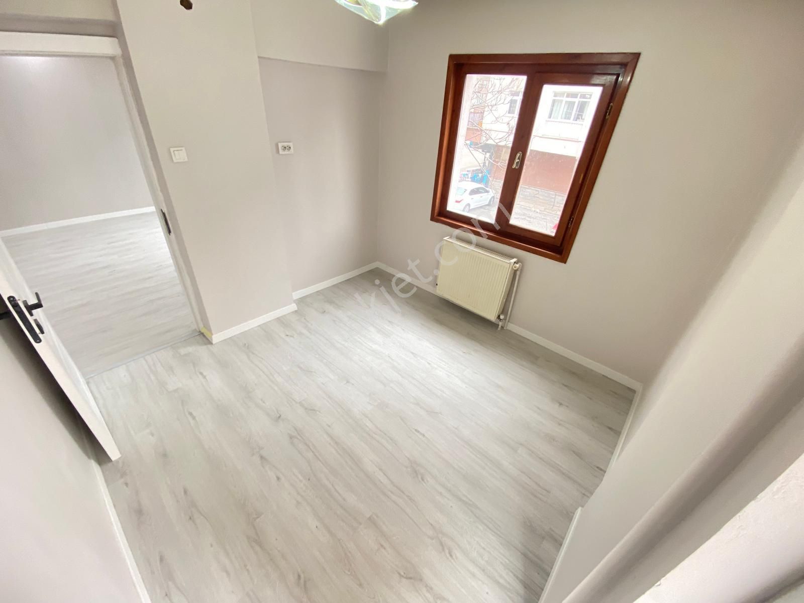 Sincan Tandoğan Mhde Cadde Üzerinde Ara Kat Full+full Yapılı 3+1 Harika Konumda Daire - Görsel 13