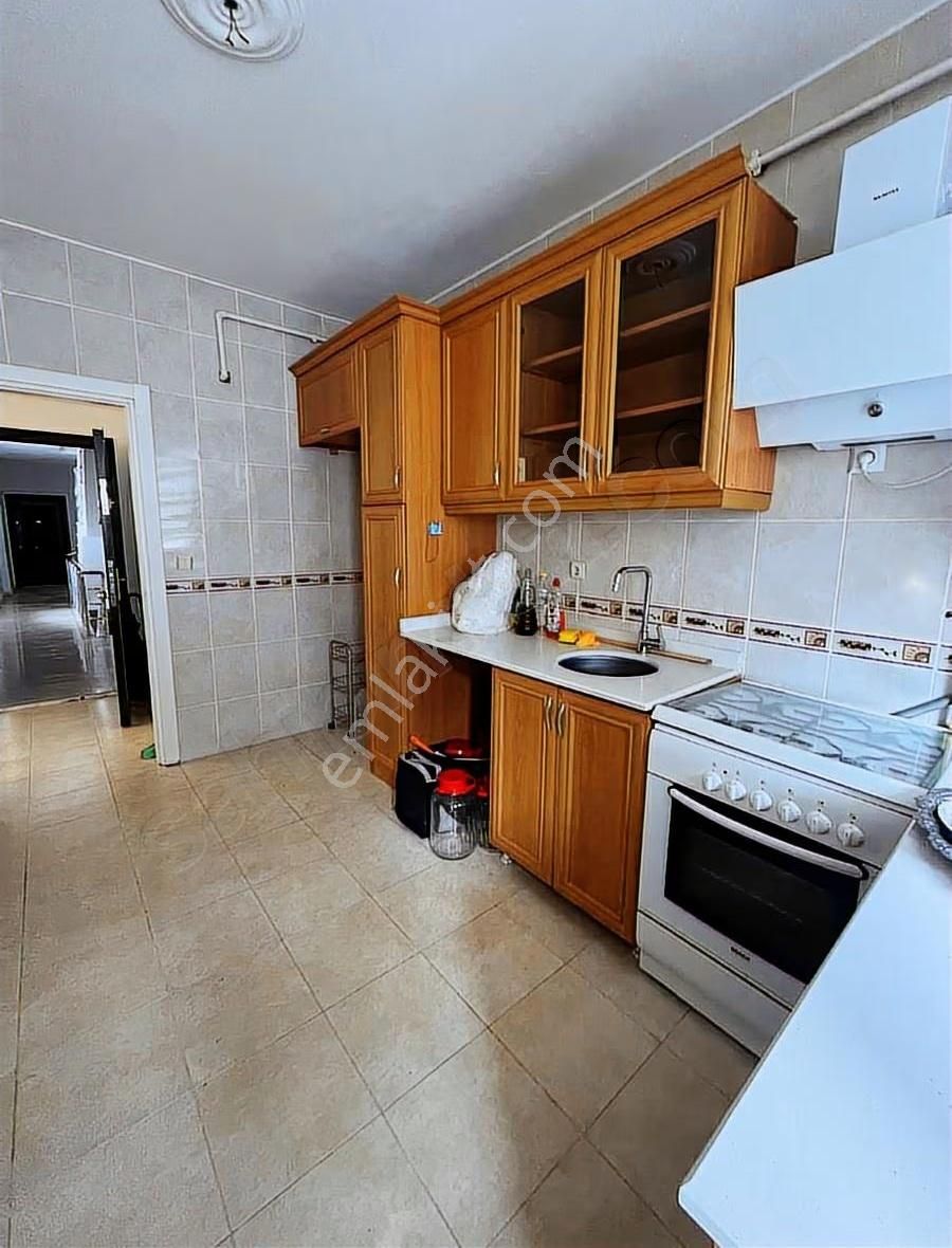 Taşdelen Merkez Park İstanbul Sitesi Geniş 3+1 Kiralık - Görsel 13