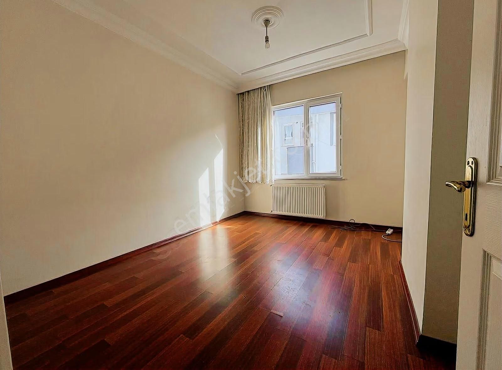 Taşdelen Merkez Park İstanbul Sitesi Geniş 3+1 Kiralık - Görsel 10