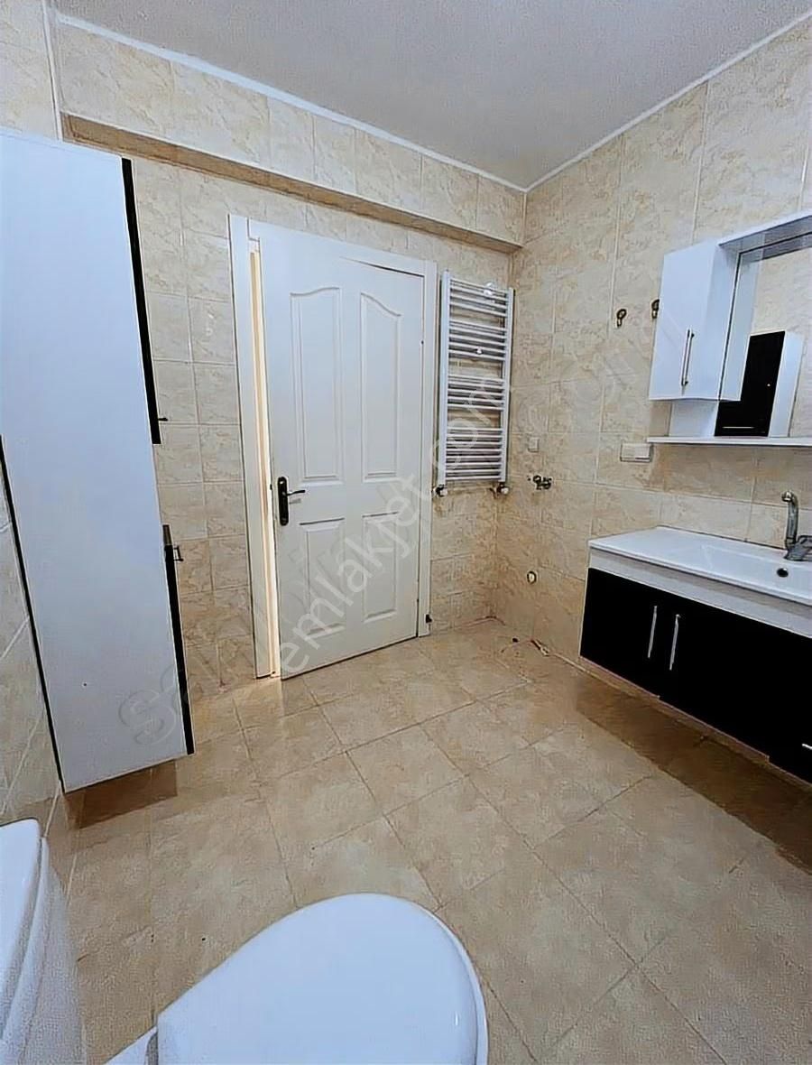 Taşdelen Merkez Park İstanbul Sitesi Geniş 3+1 Kiralık - Görsel 15