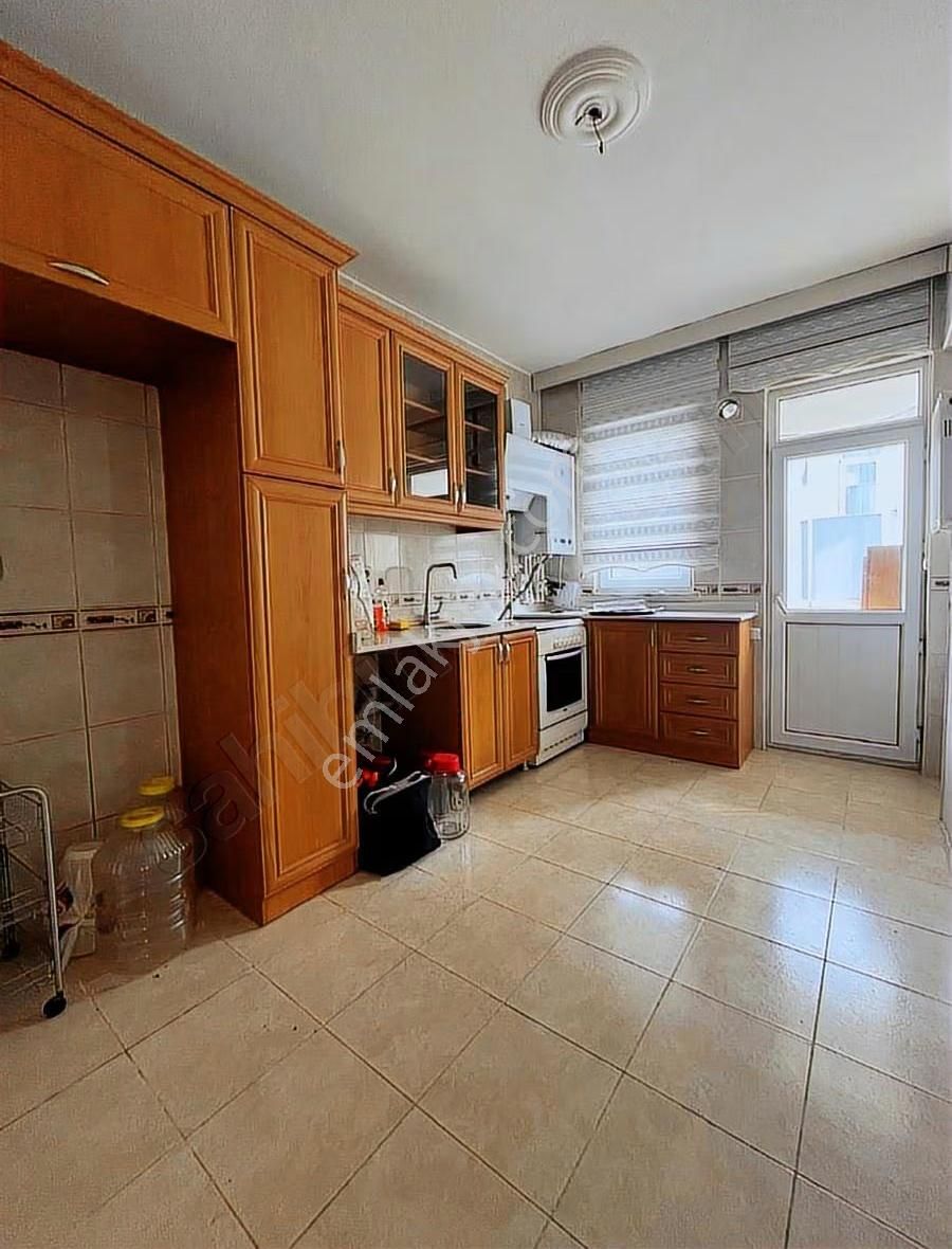 Taşdelen Merkez Park İstanbul Sitesi Geniş 3+1 Kiralık - Görsel 17