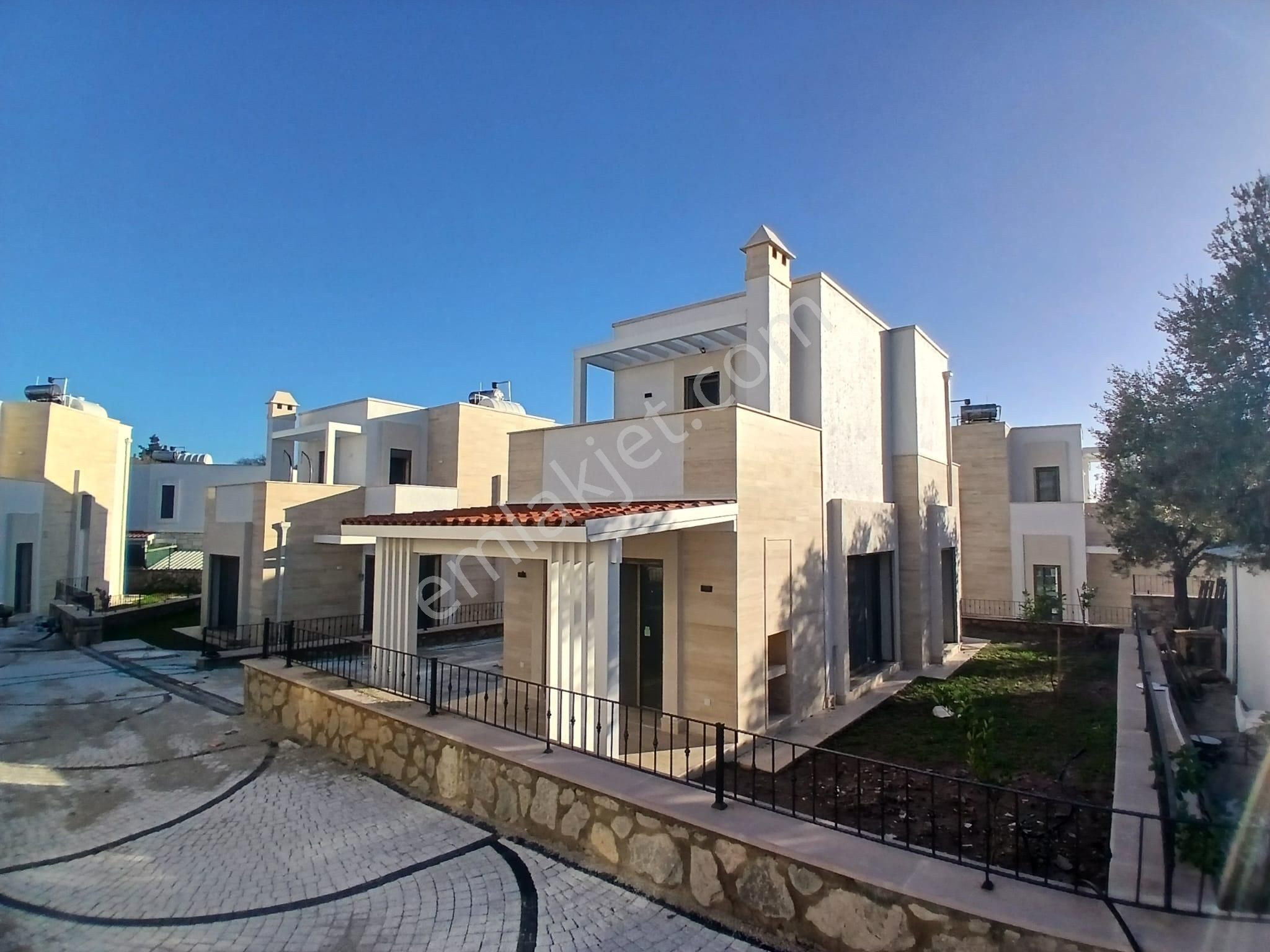 Gümüşlük’ün Kalbinde Kiralık , Modern Ve Tamamen Müstakil Bir Yaşam! - Görsel 2